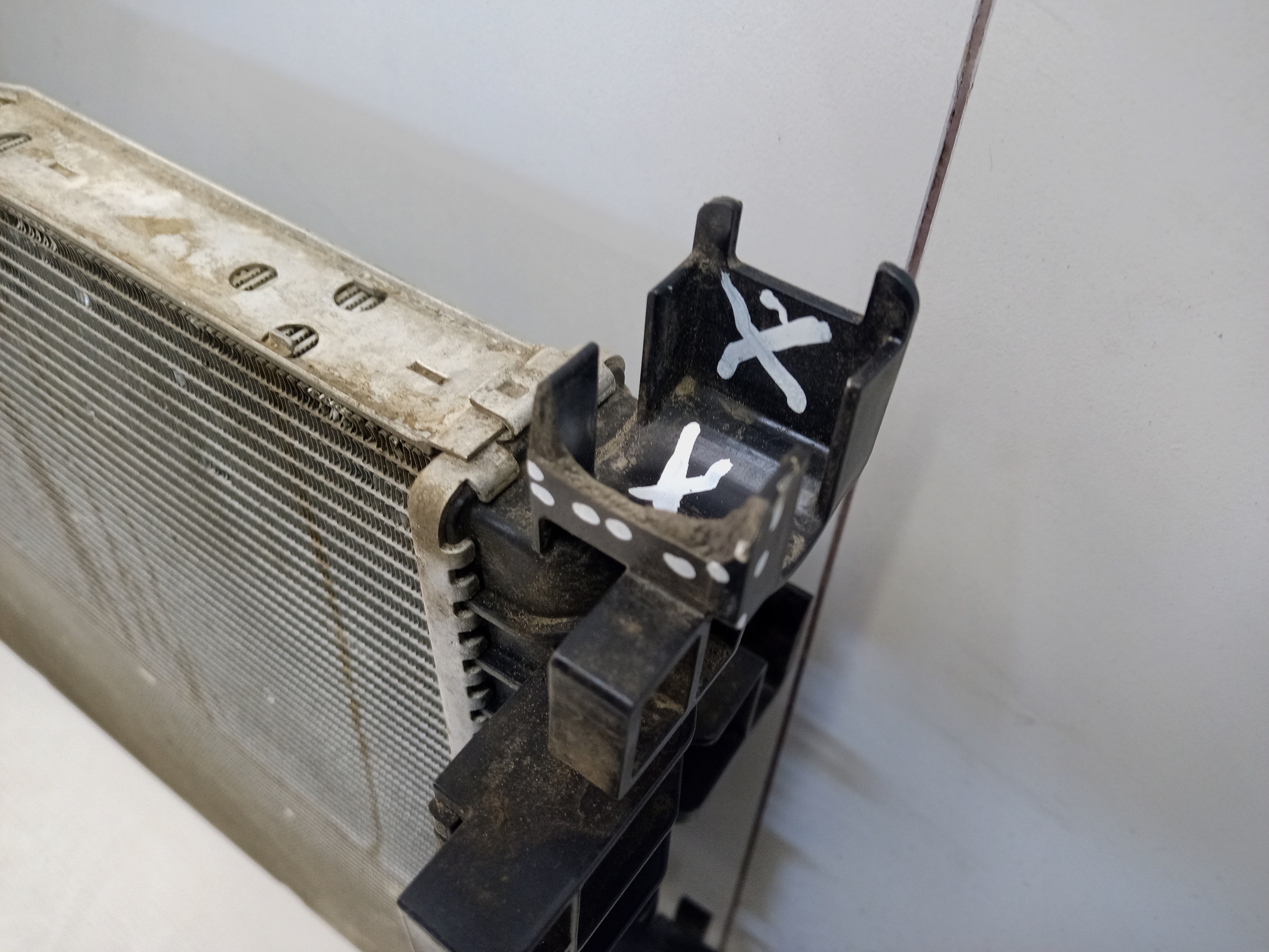 Радиатор охлаждения двигателя Renault Arkana