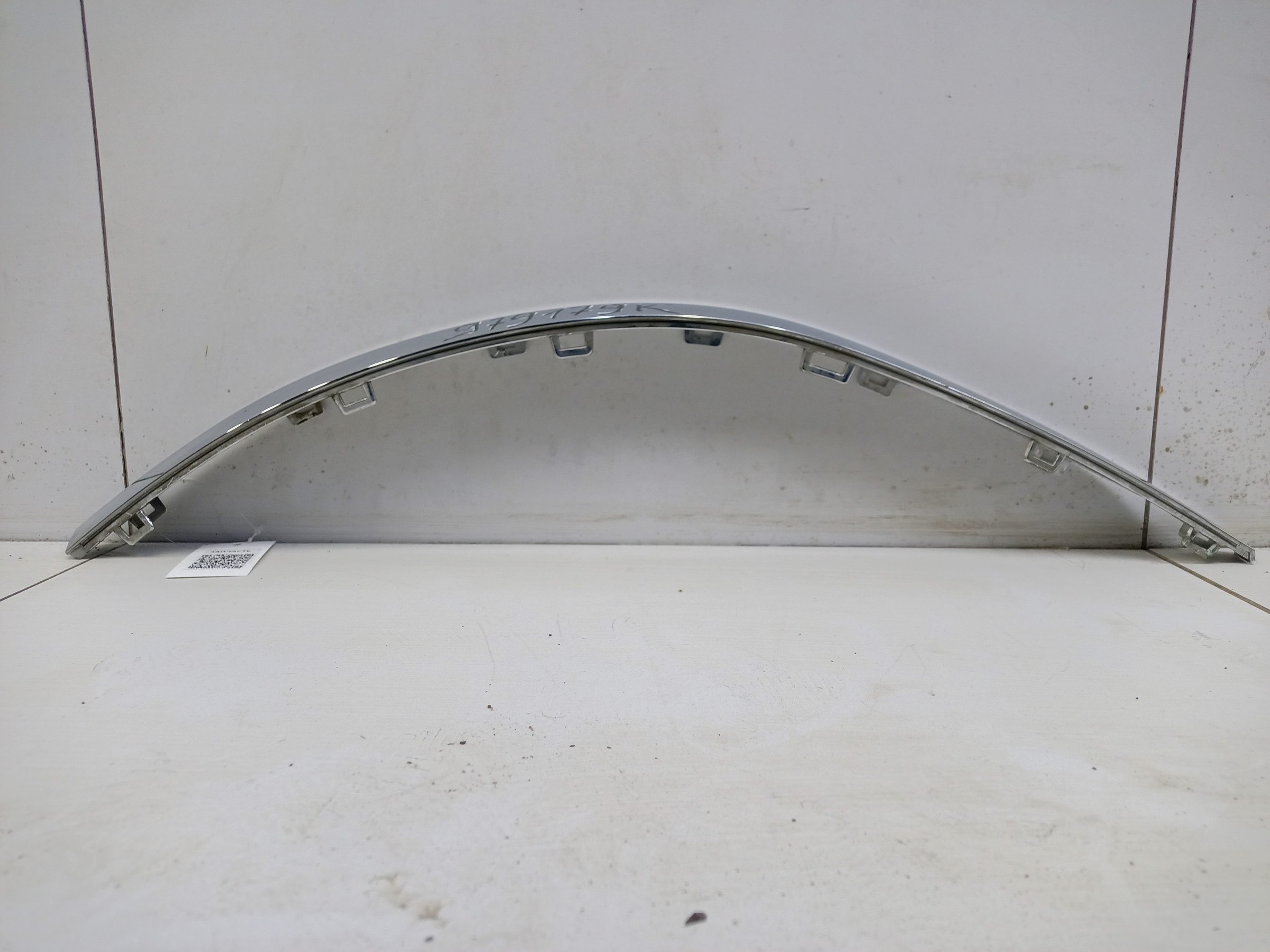 Накладка хром заднего бампера правая Volkswagen Touareg 3