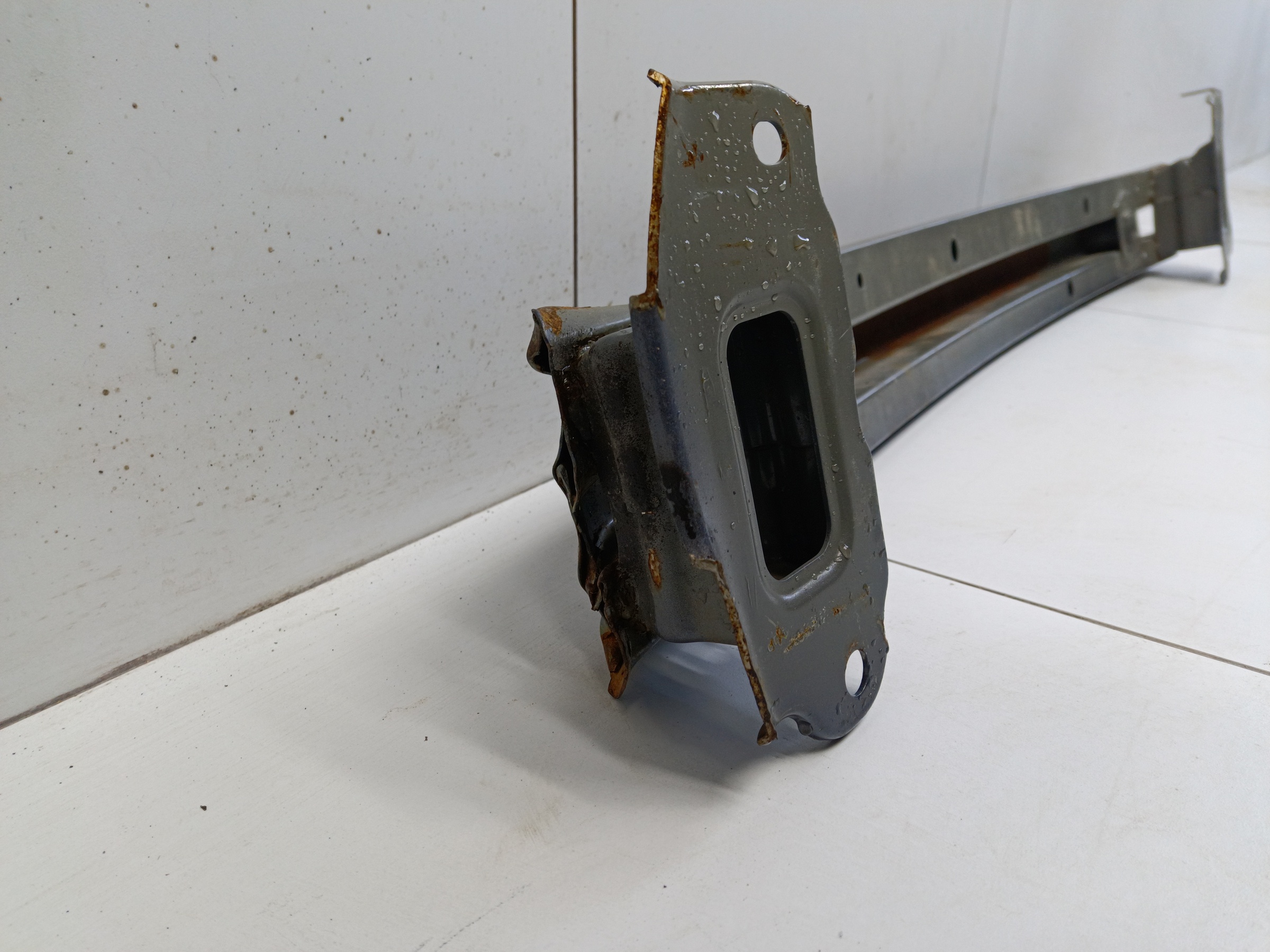 Усилитель переднего бампера Chery Tiggo 8 Pro Max