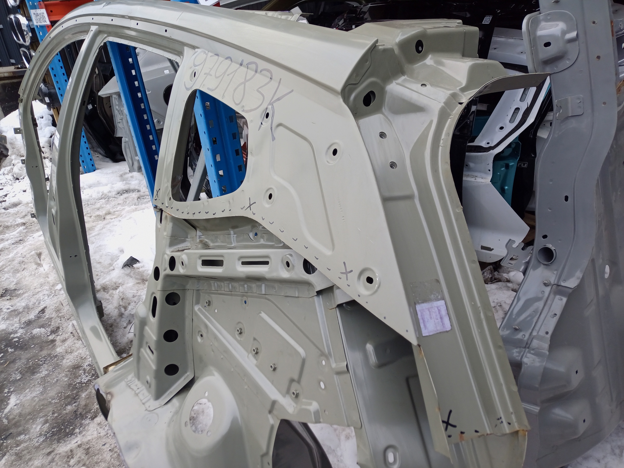 Панель кузова боковая левая Chery Tiggo 7 Pro