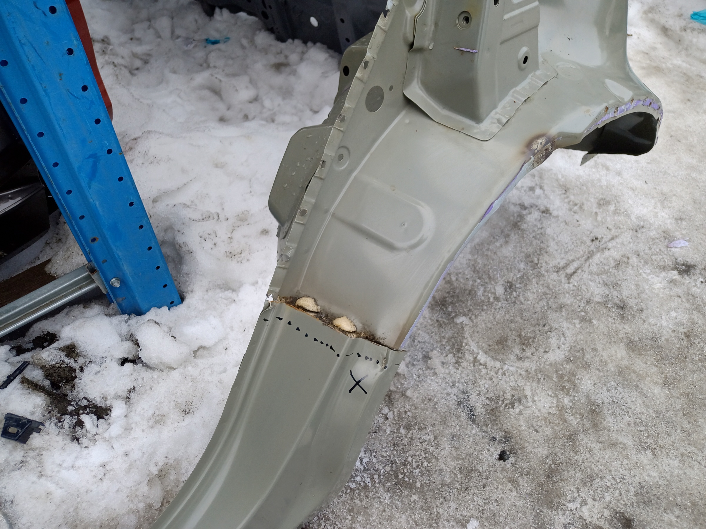 Панель кузова боковая левая Chery Tiggo 7 Pro