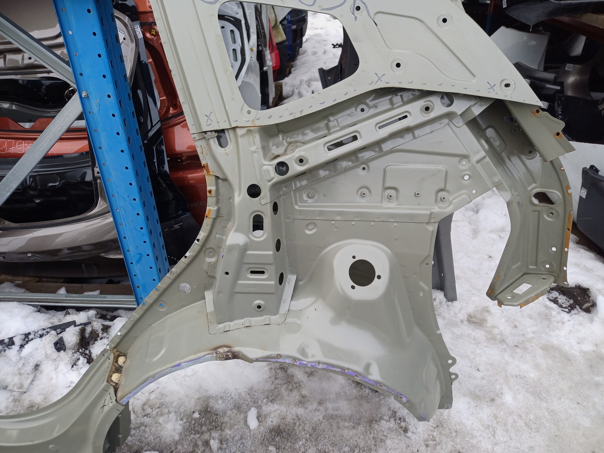 Панель кузова боковая левая Chery Tiggo 7 Pro