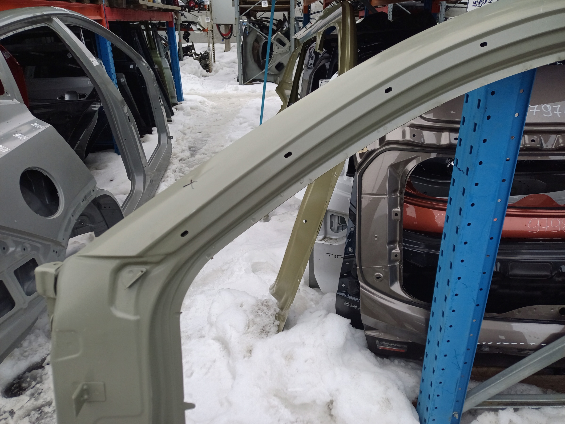 Панель кузова боковая левая Chery Tiggo 7 Pro