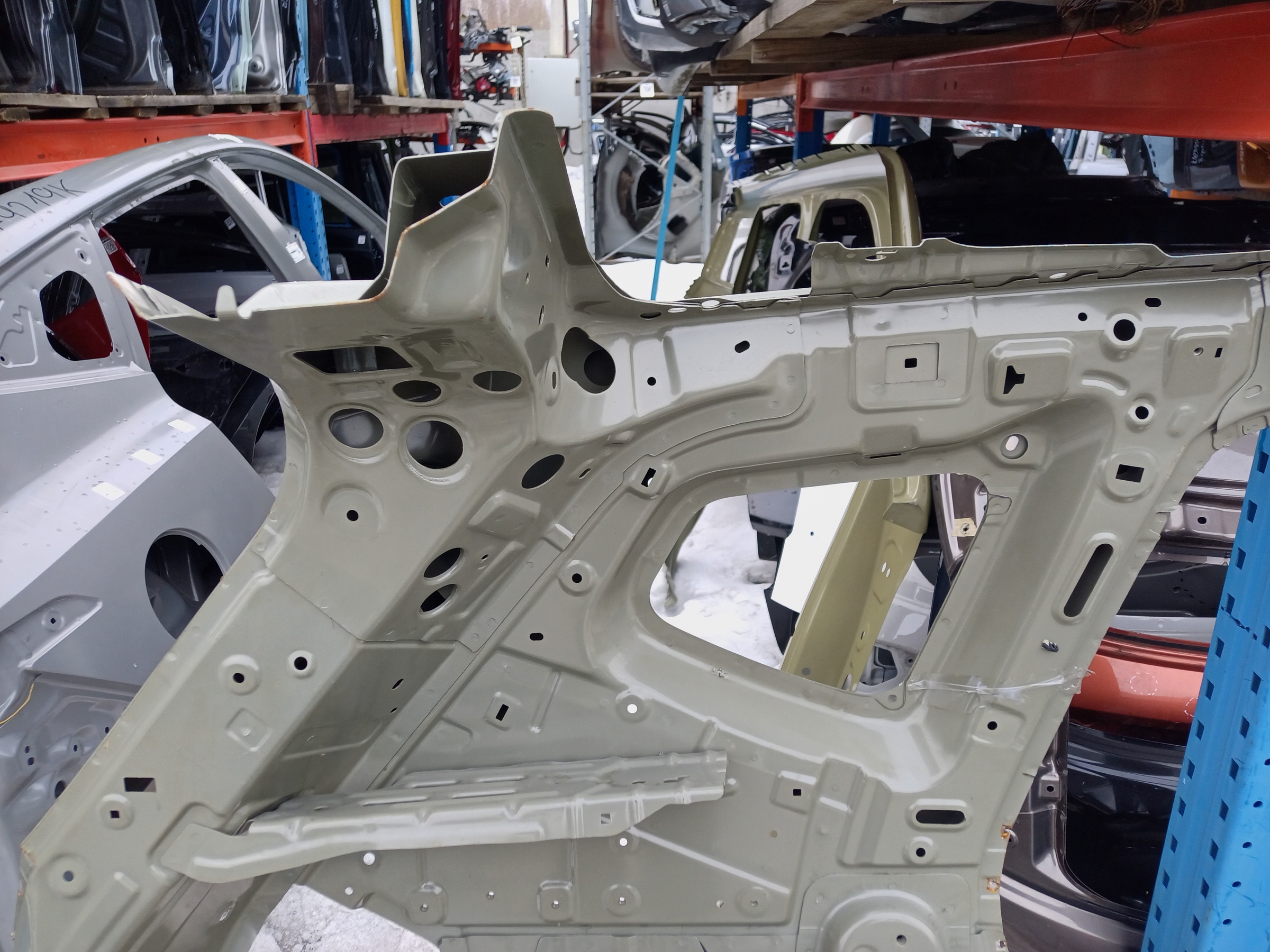 Панель кузова боковая левая Chery Tiggo 7 Pro