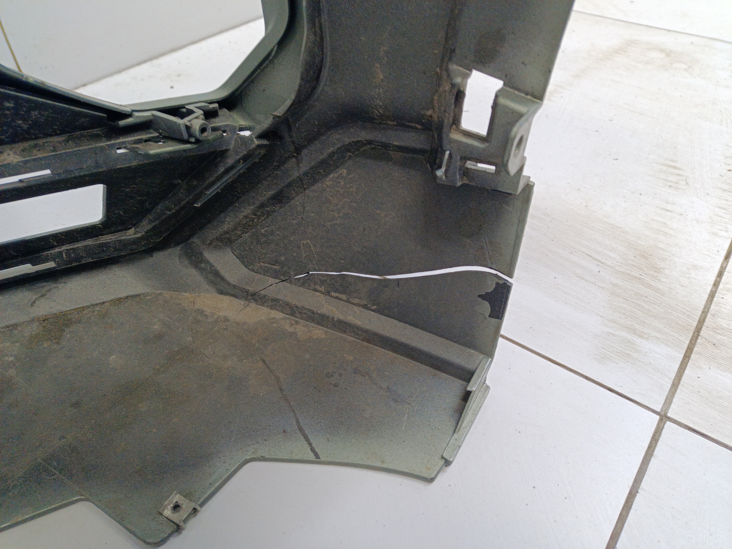 Бампер передний Voyah Free Restail