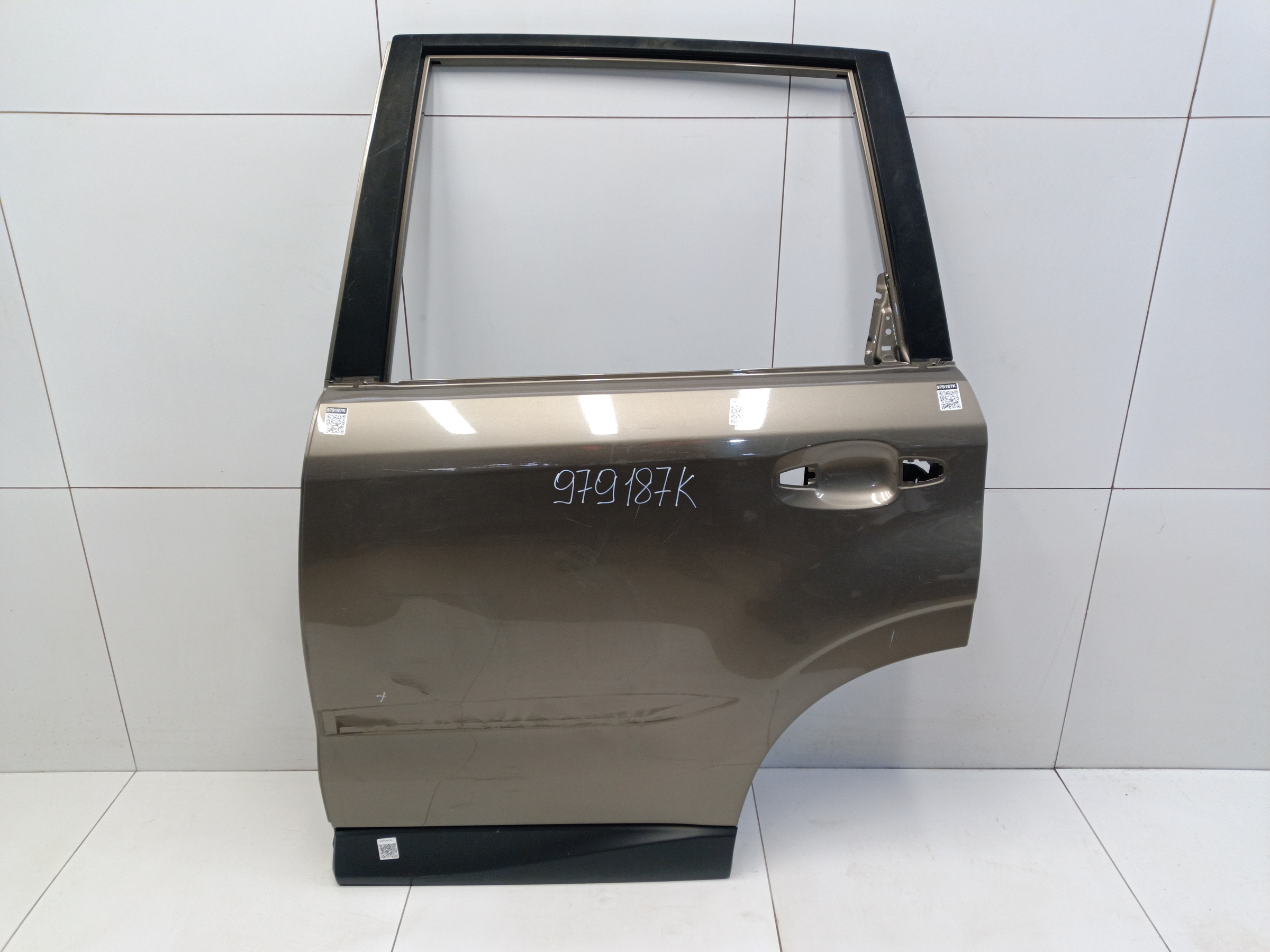 Дверь задняя левая Subaru Forester 4