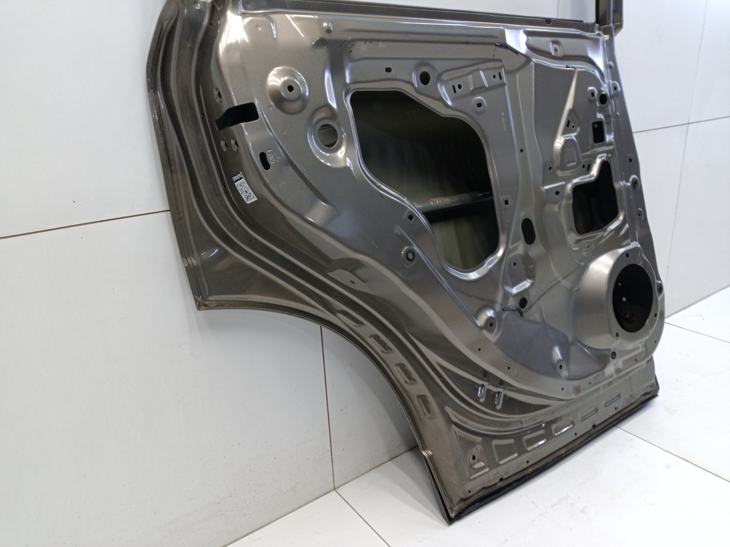 Дверь задняя левая Subaru Forester 4