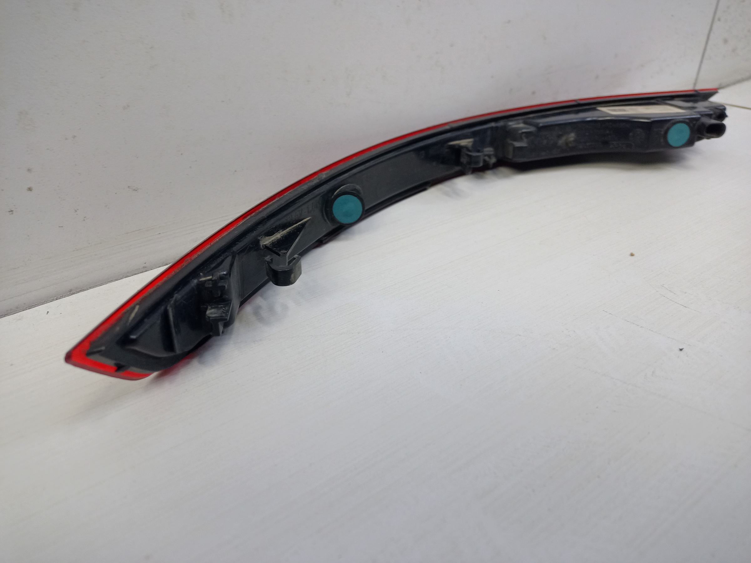 Фара ПТФ задняя правая Audi Q8