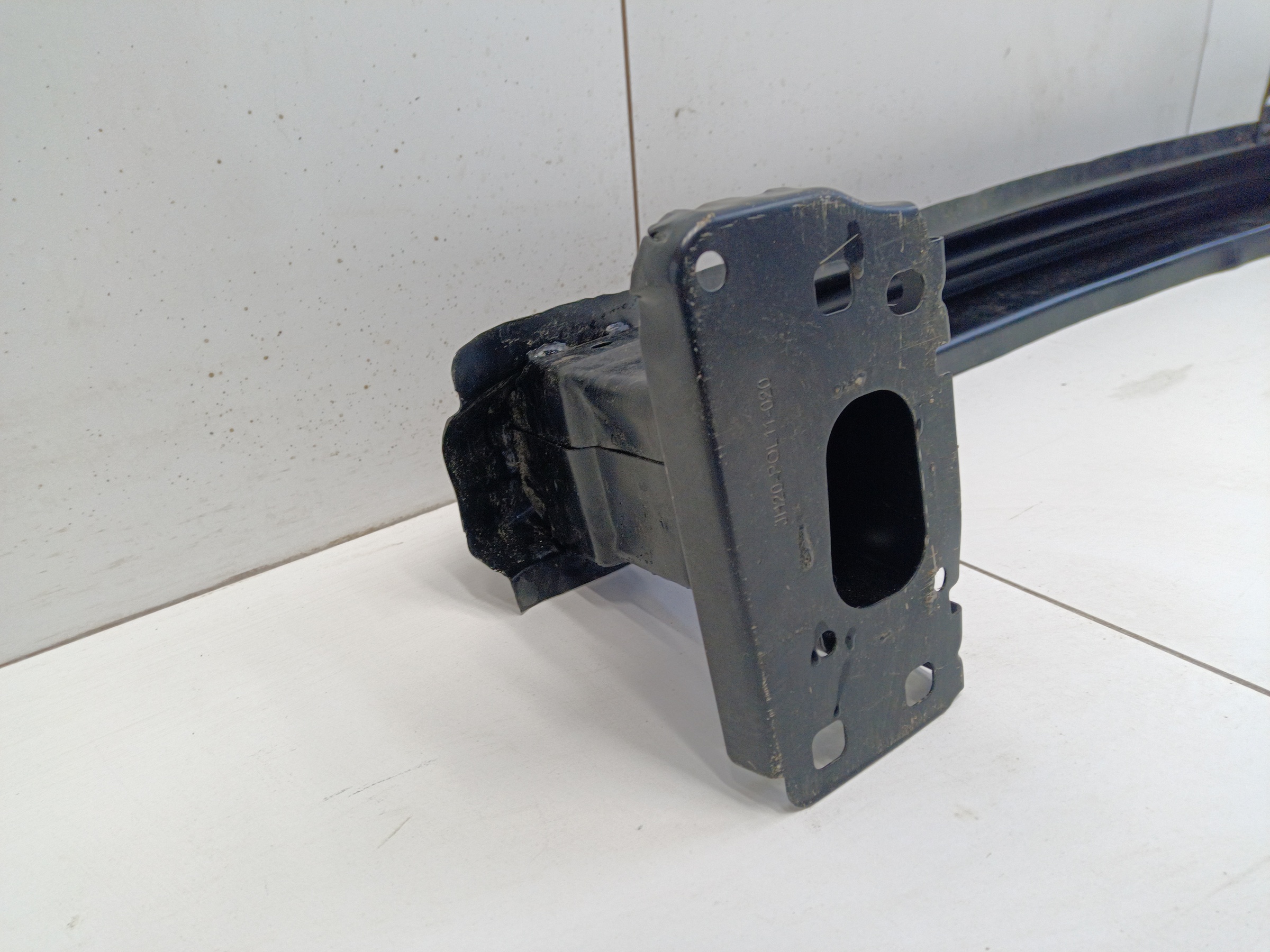 Усилитель переднего бампера Volkswagen Polo 5 " Jorden "