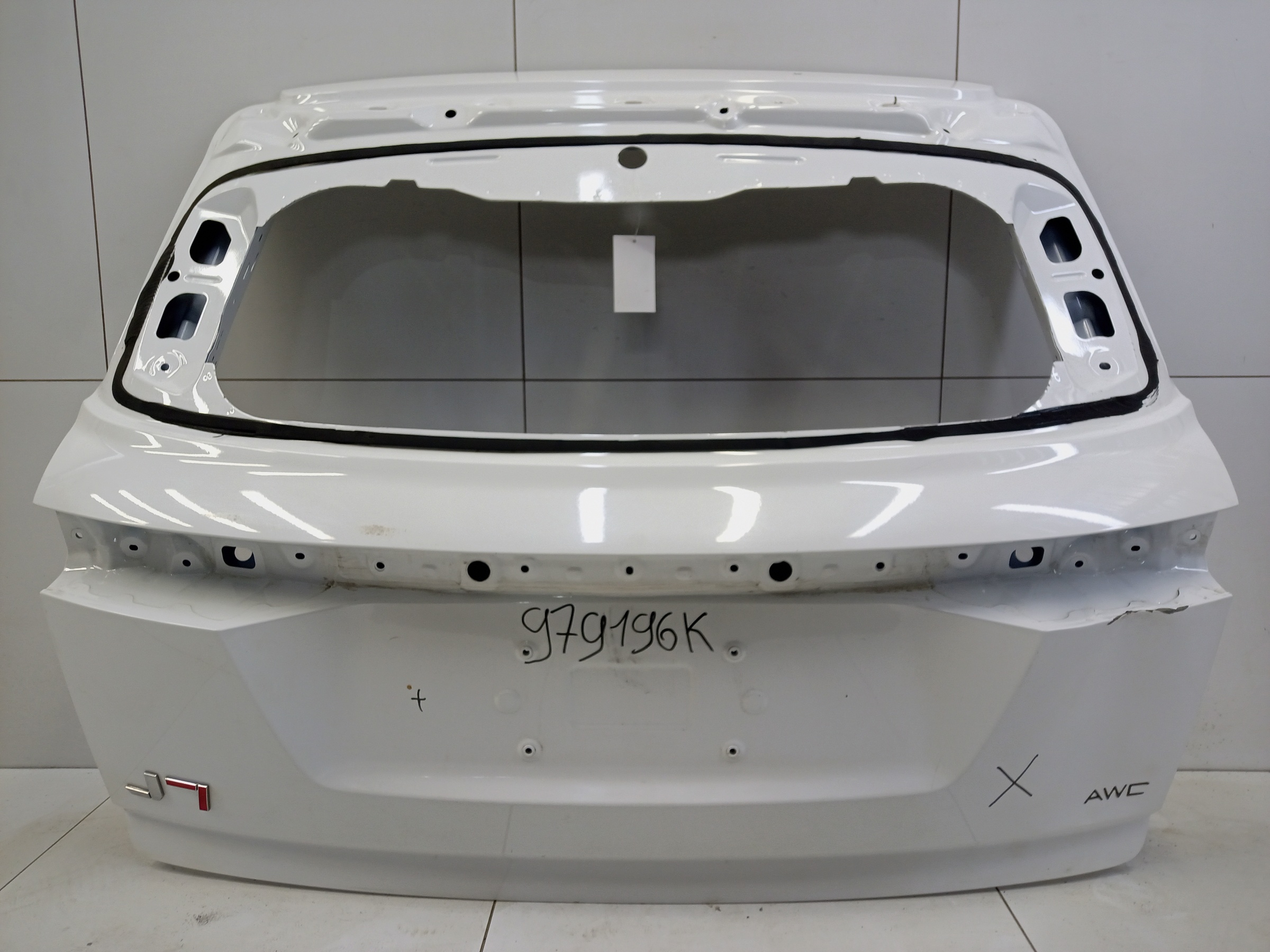 Крышка багажника Jaecoo J7