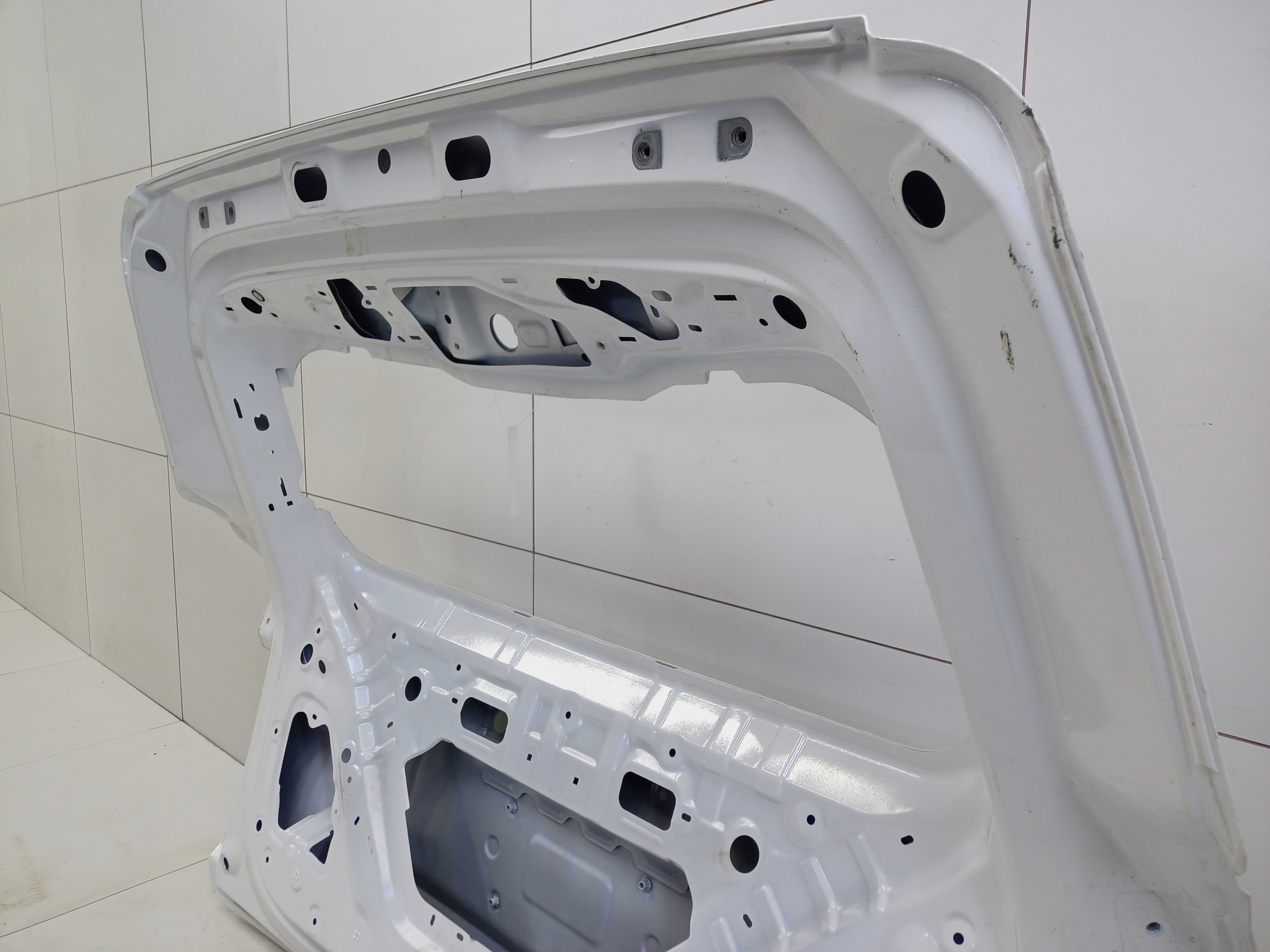 Крышка багажника Jaecoo J7