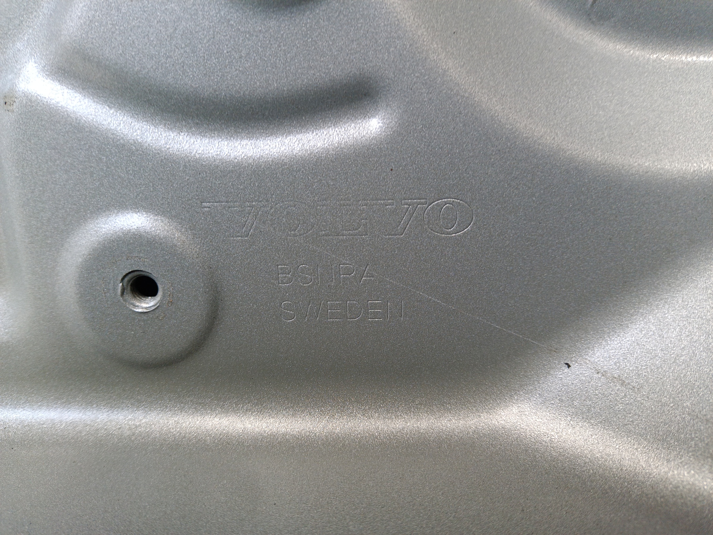 Крышка багажника Volvo V60 2 Cross Country