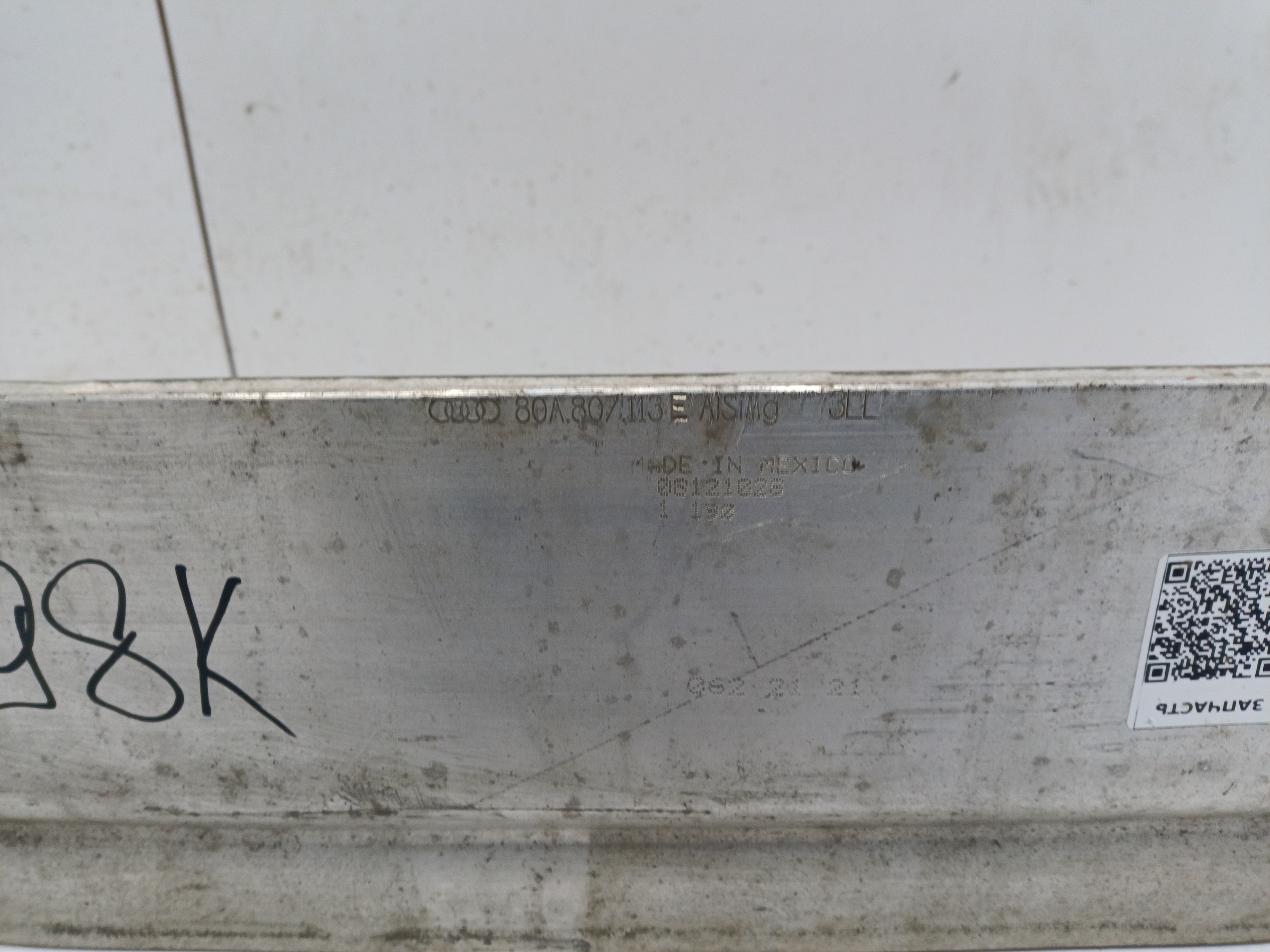 Усилитель переднего бампера Audi Q5 2