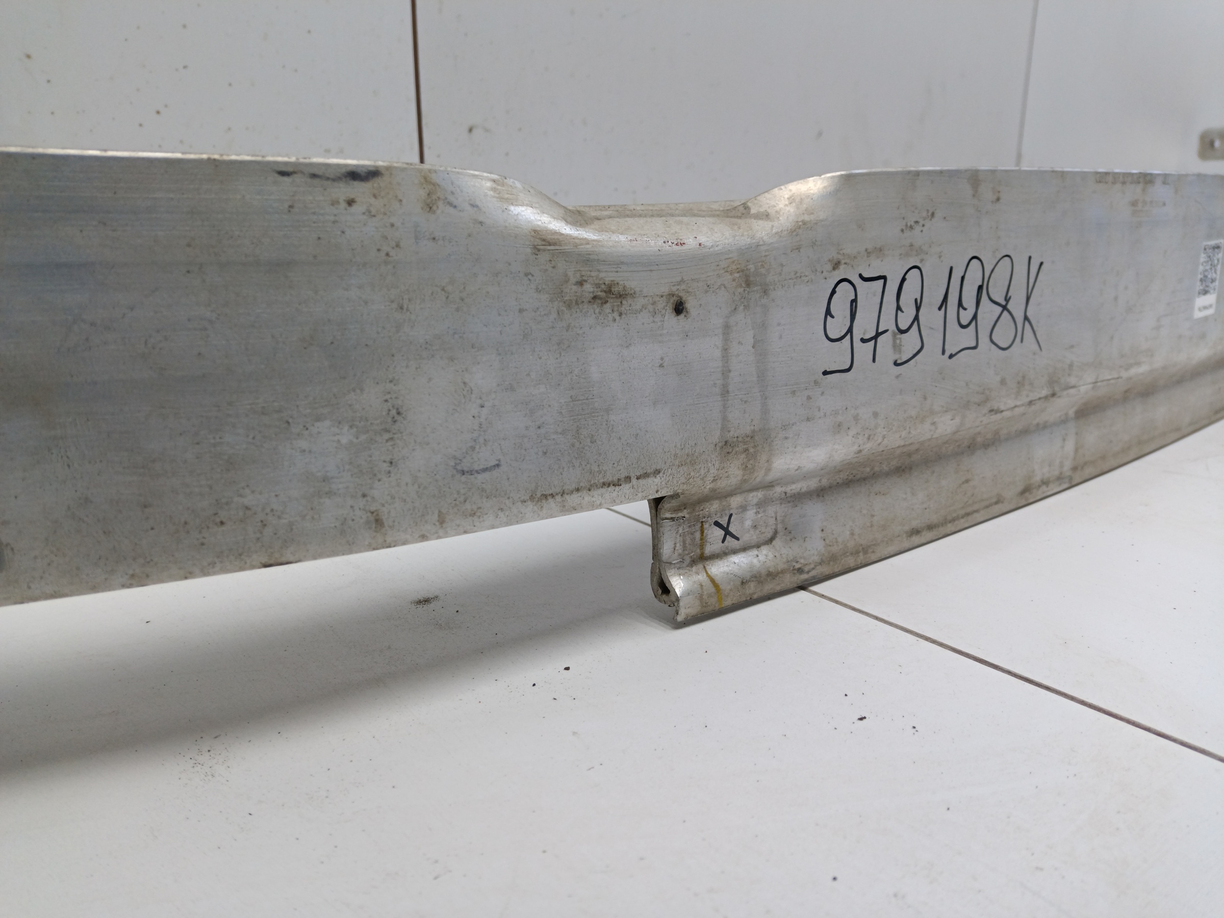 Усилитель переднего бампера Audi Q5 2