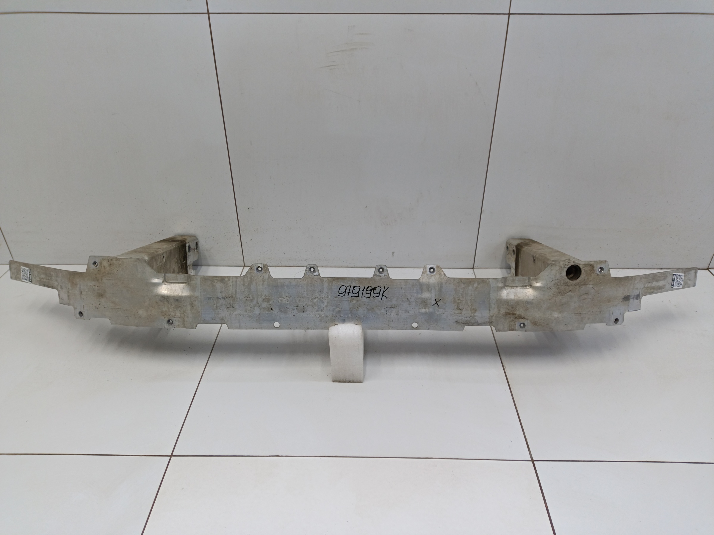 Усилитель переднего бампера BMW X3 G01