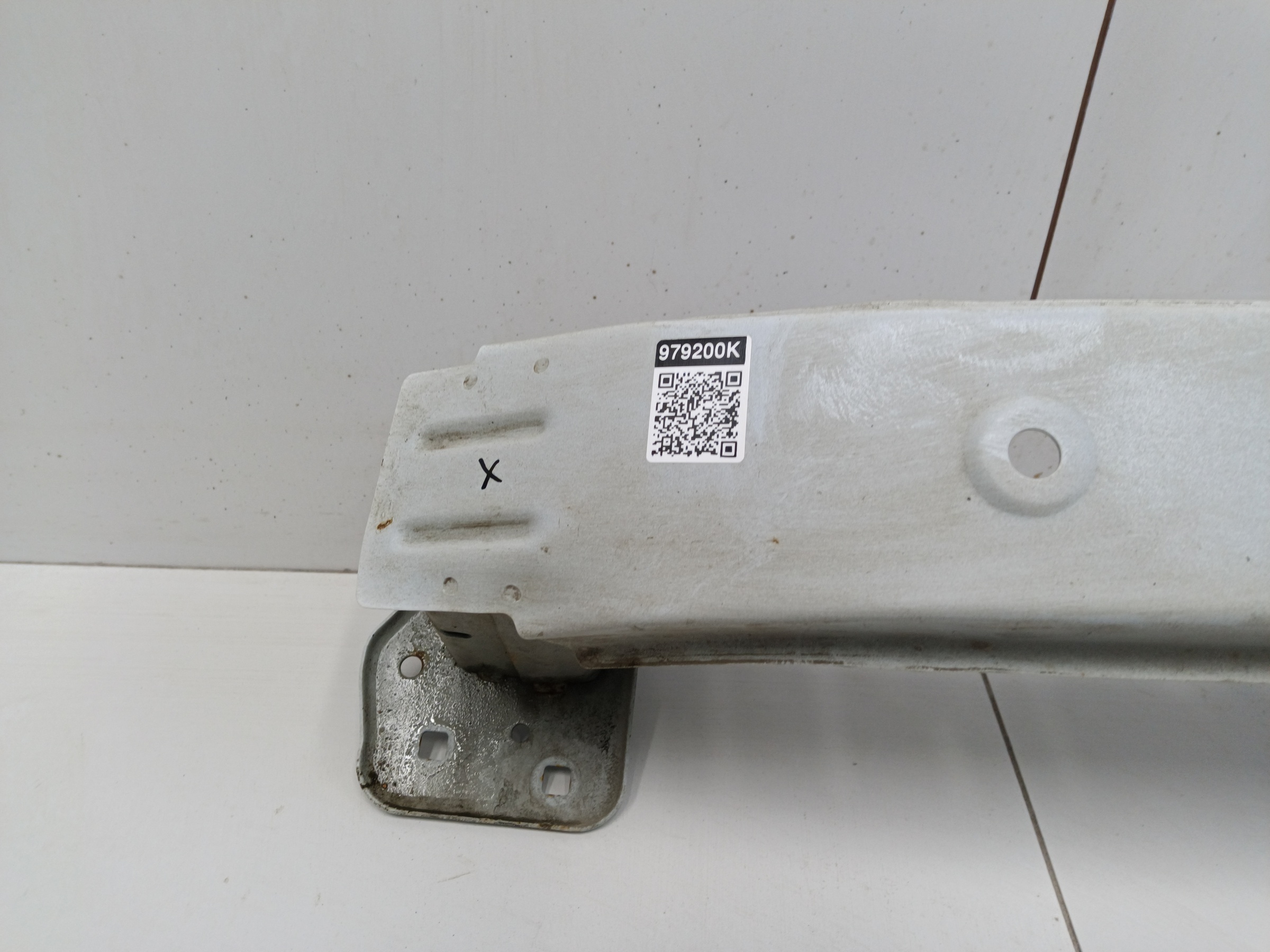 Усилитель переднего бампера Haval F7