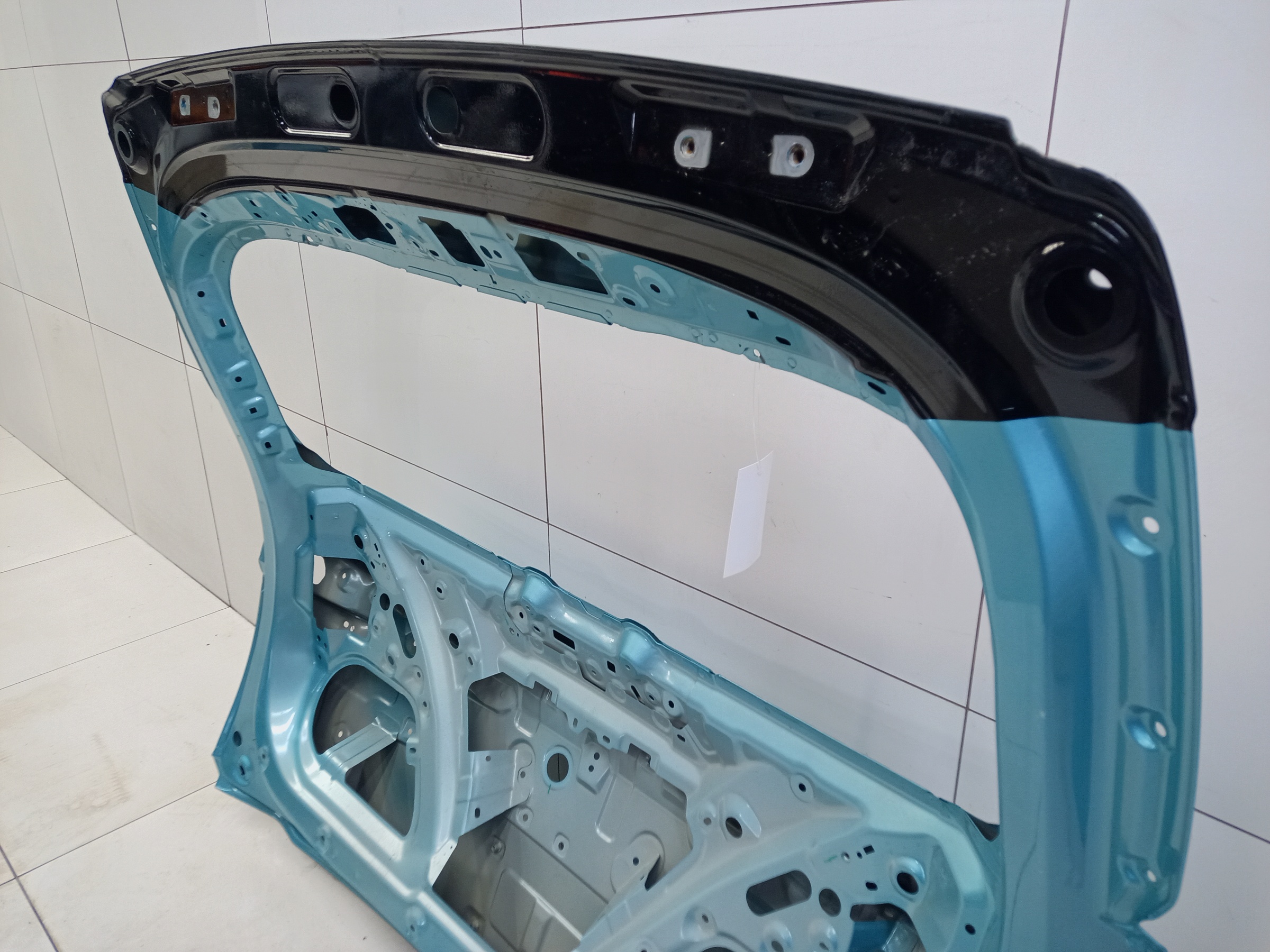 Крышка багажника Geely Coolray Restail