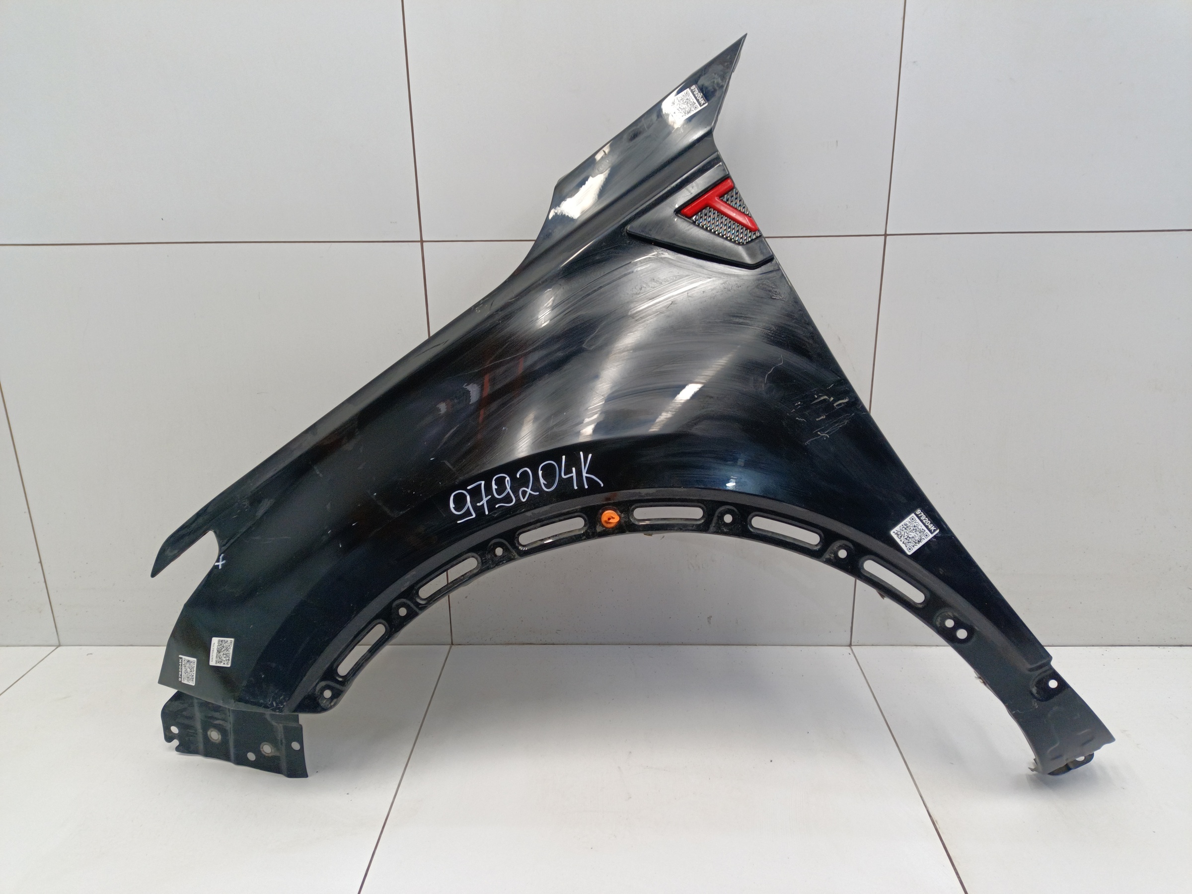 Крыло переднее левое Chery Tiggo 7 Pro