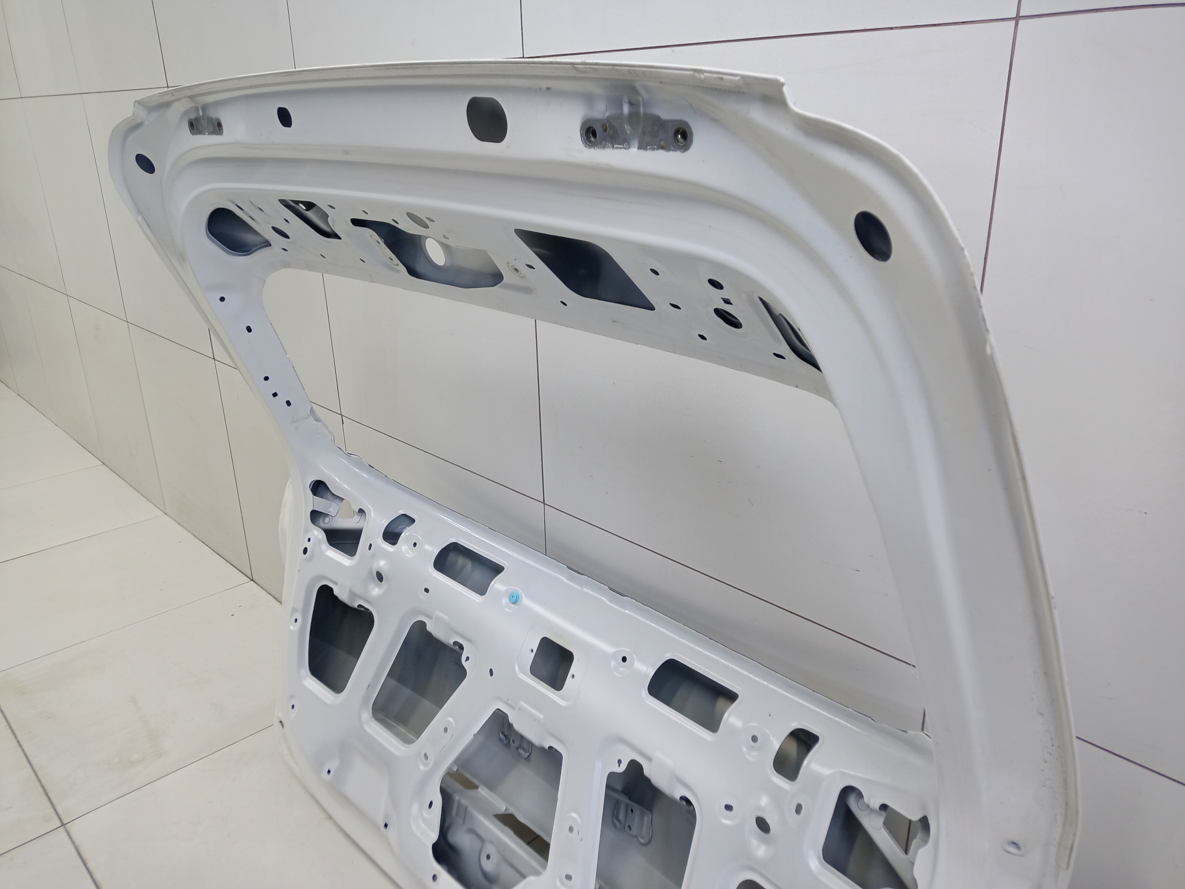 Крышка багажника Kia Sportage 5 под привод