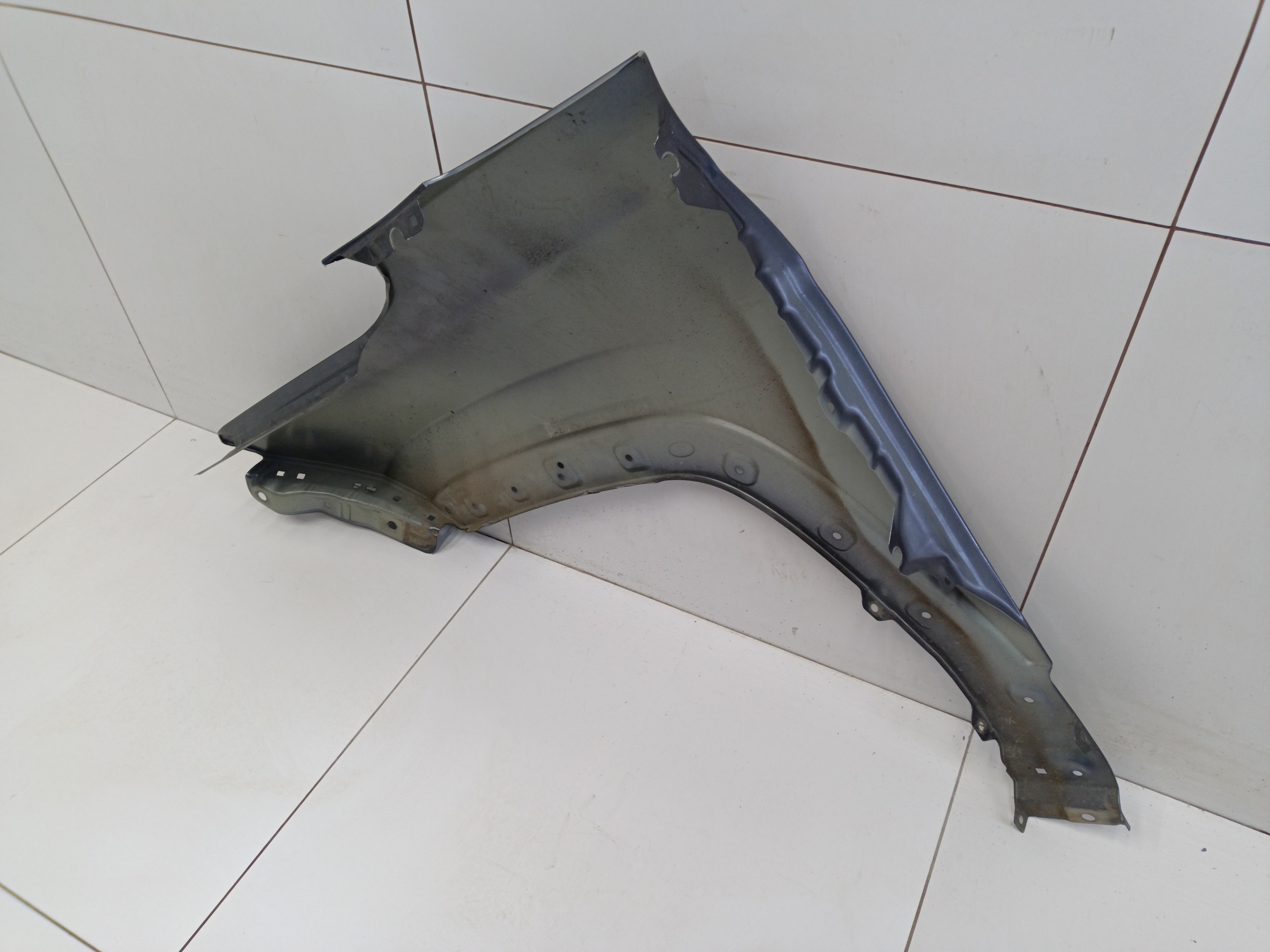 Крыло переднее правое Москвич 3