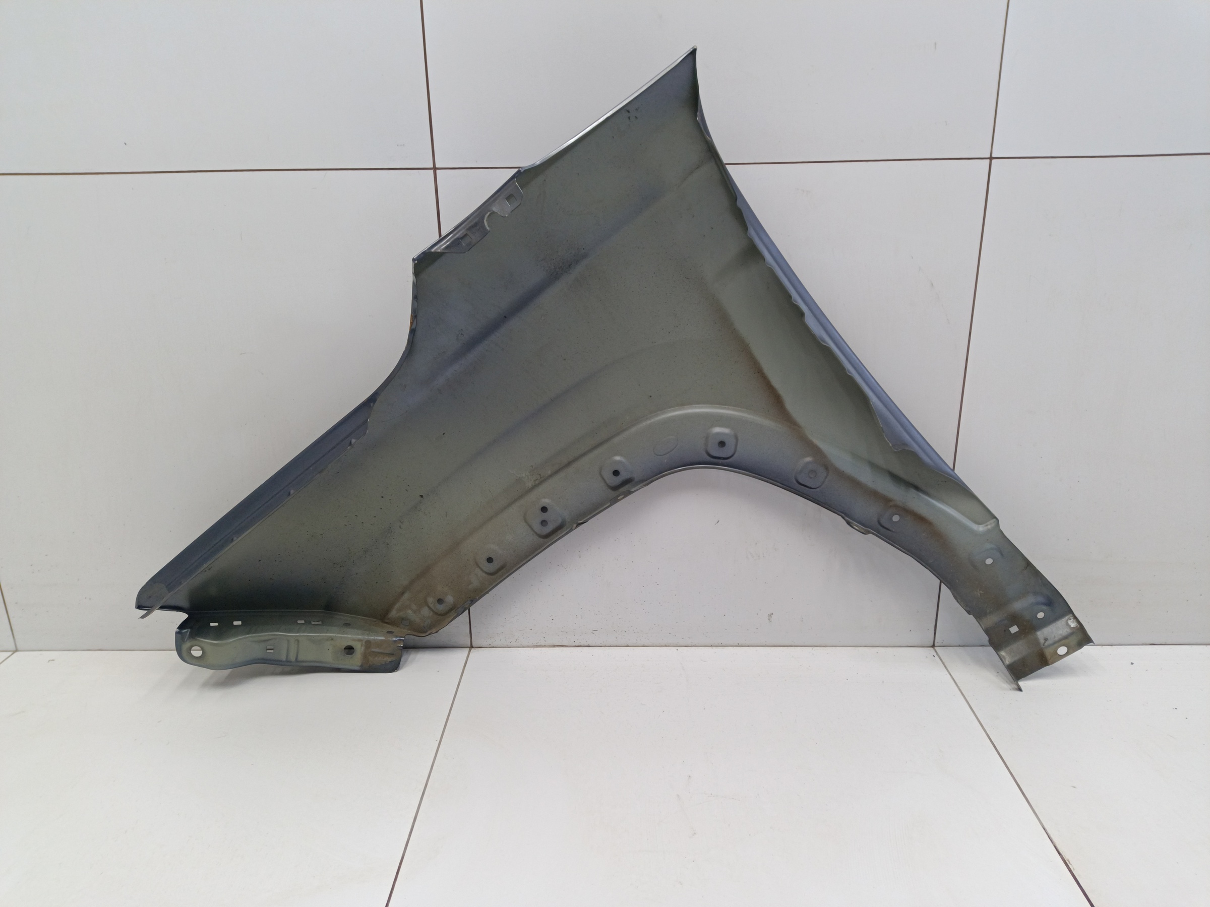 Крыло переднее правое Москвич 3