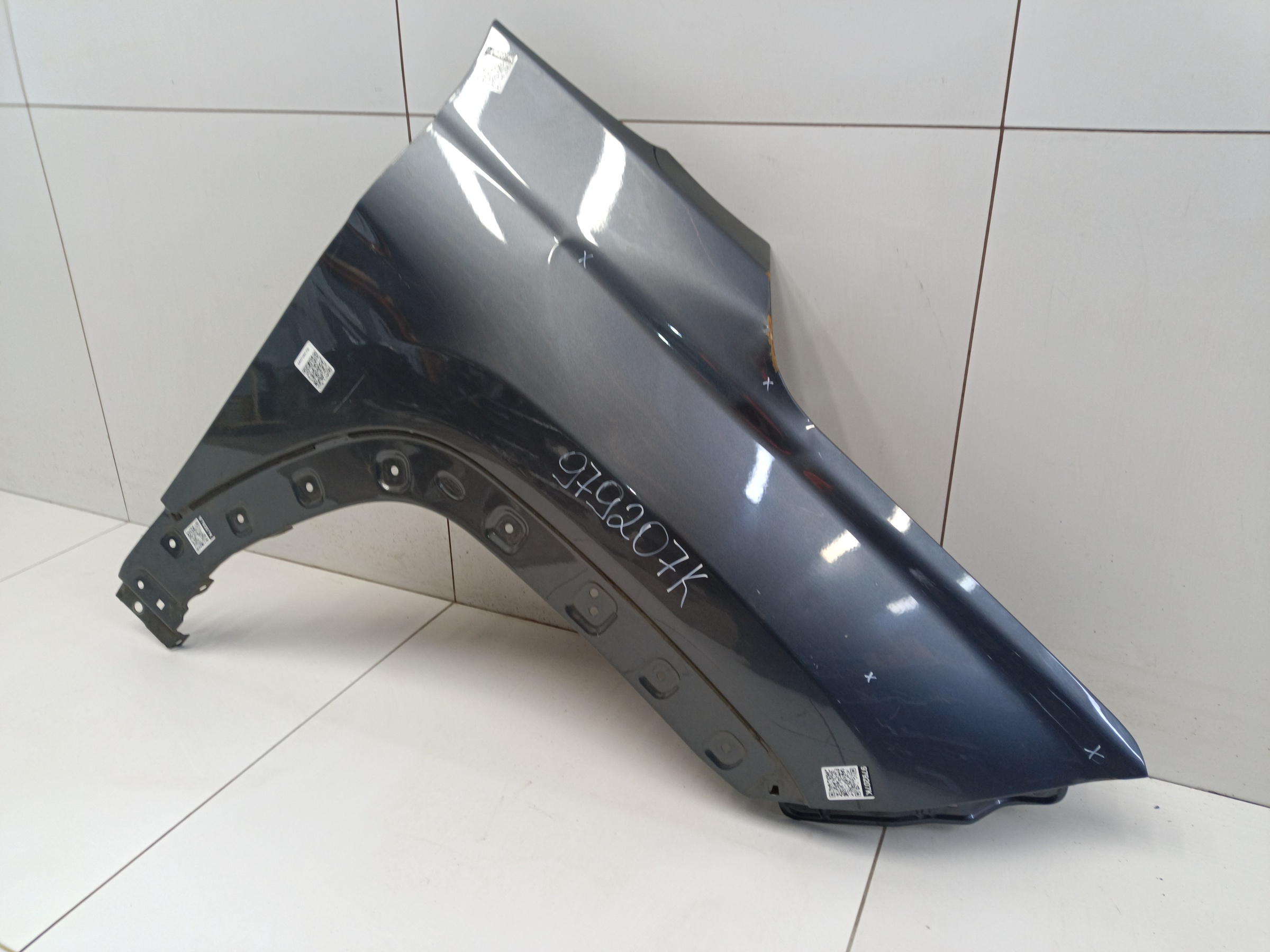 Крыло переднее правое Москвич 3