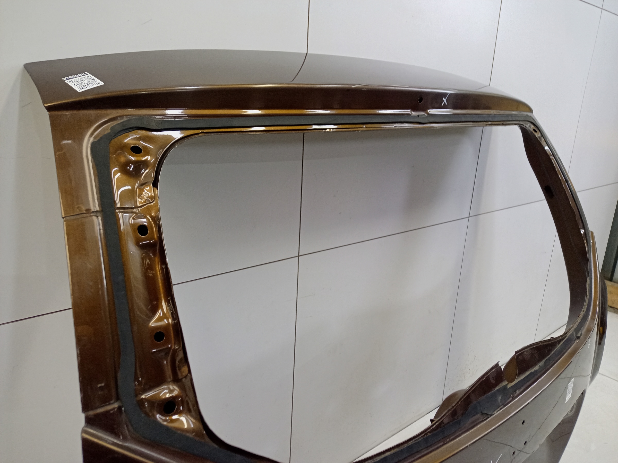 Крышка багажника Renault Duster 1