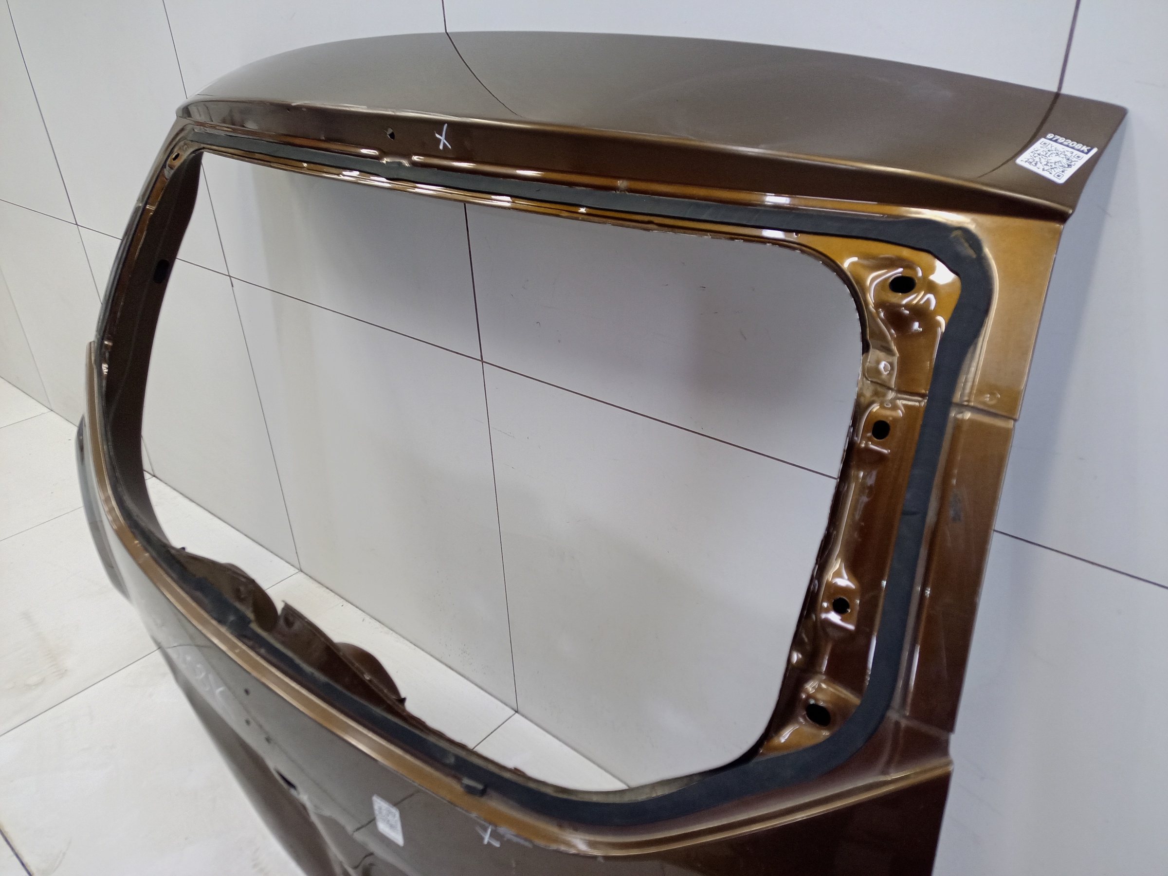 Крышка багажника Renault Duster 1