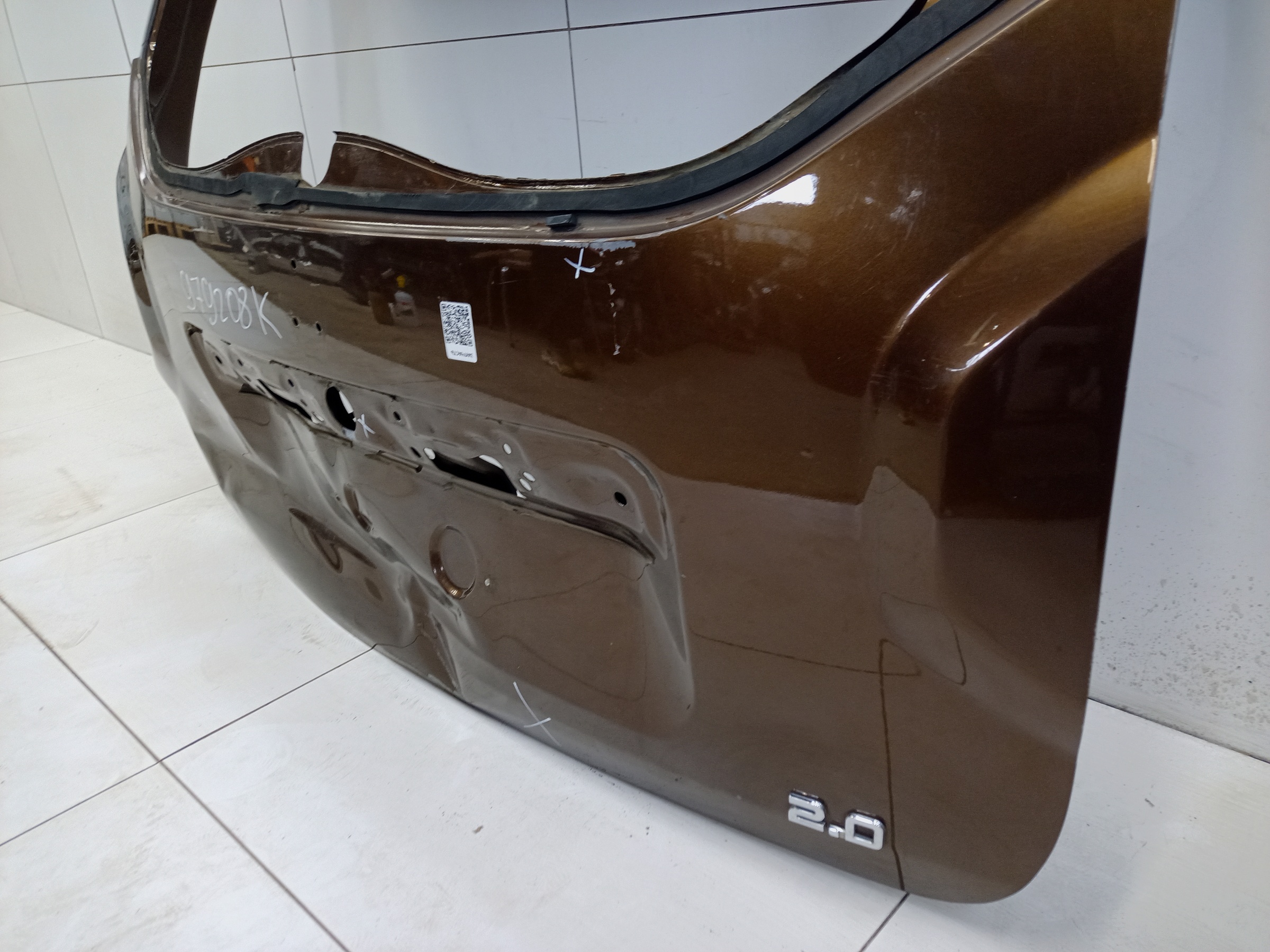Крышка багажника Renault Duster 1