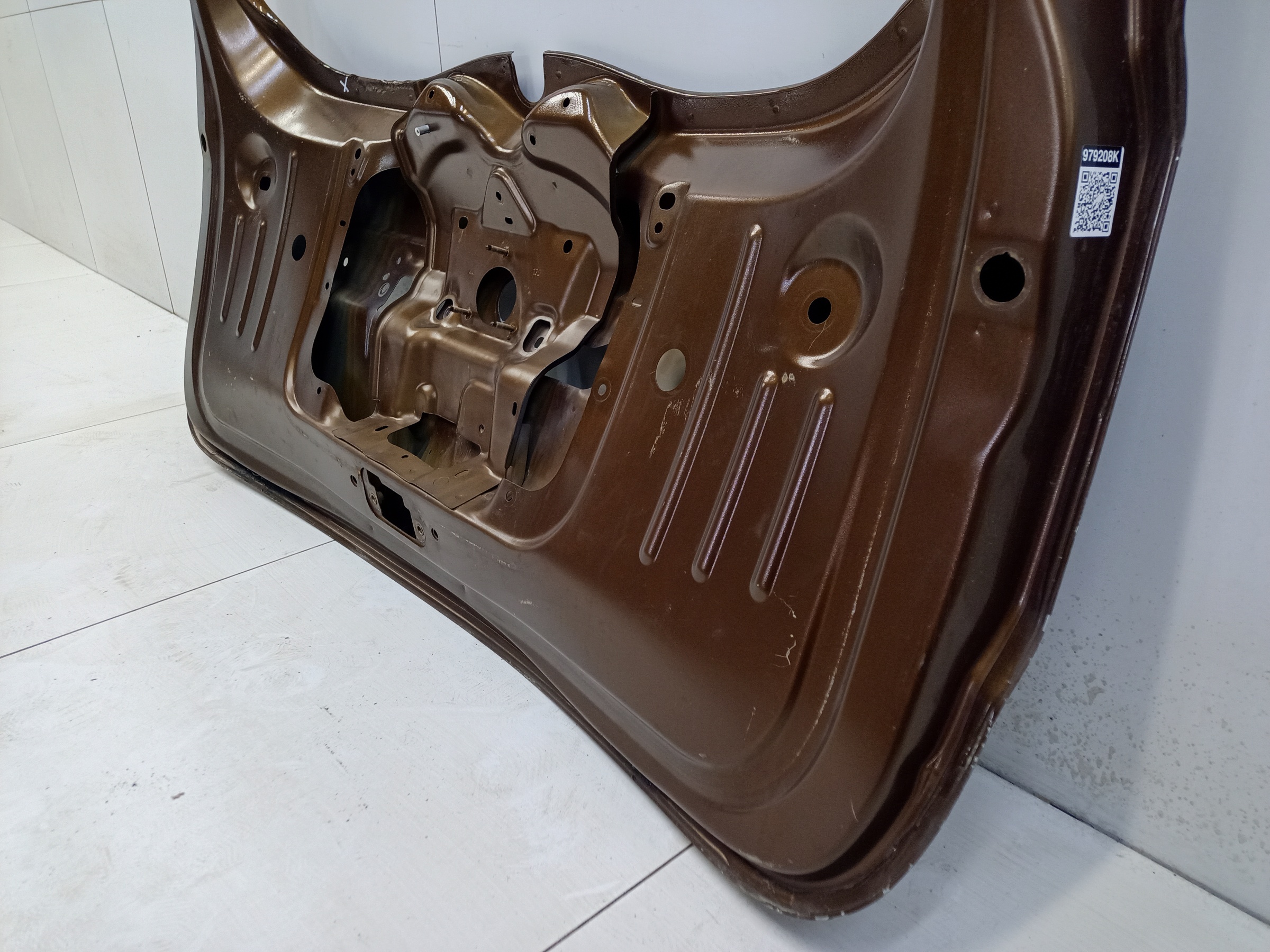 Крышка багажника Renault Duster 1