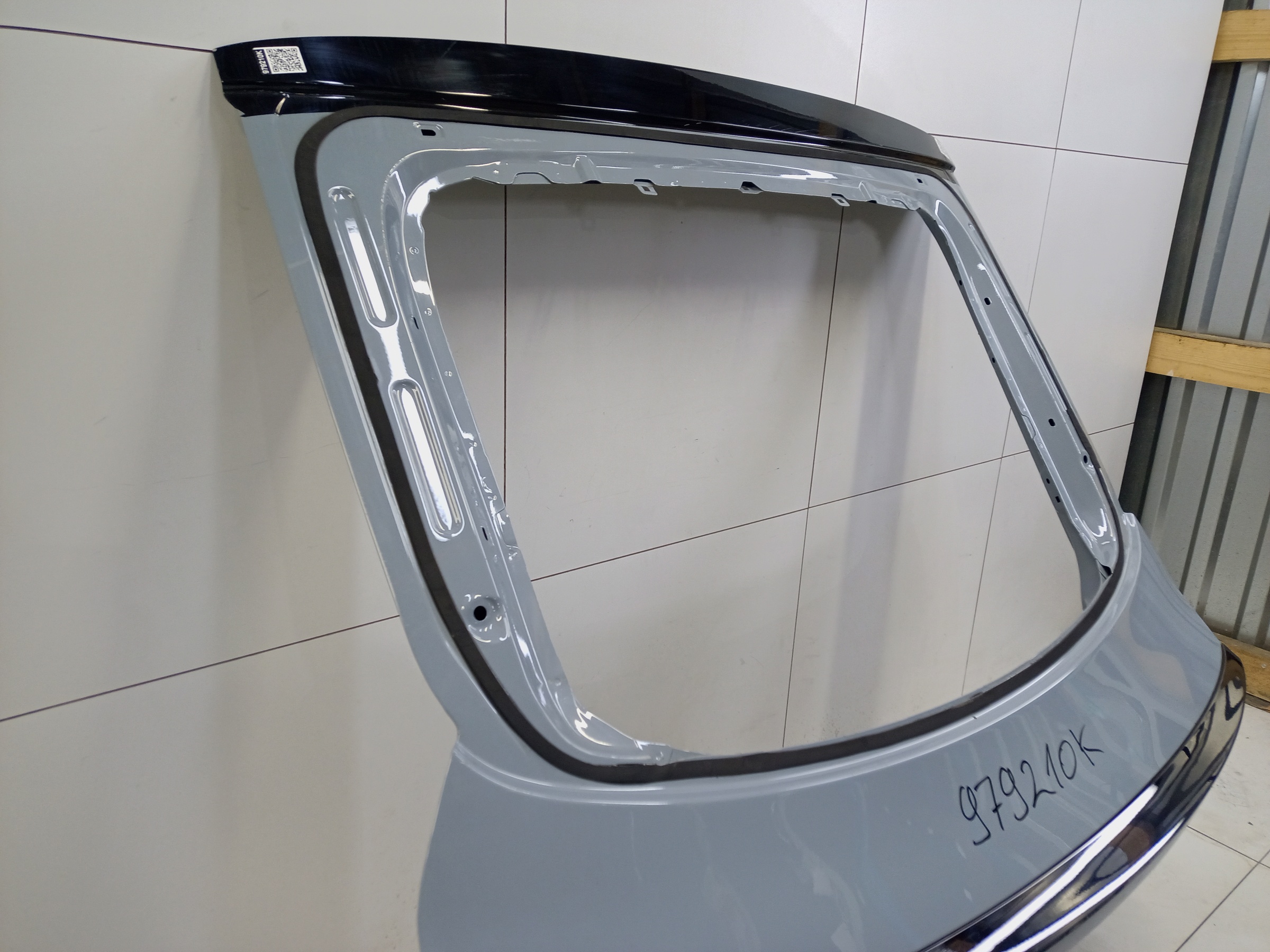 Крышка багажника Geely Tugella Restail