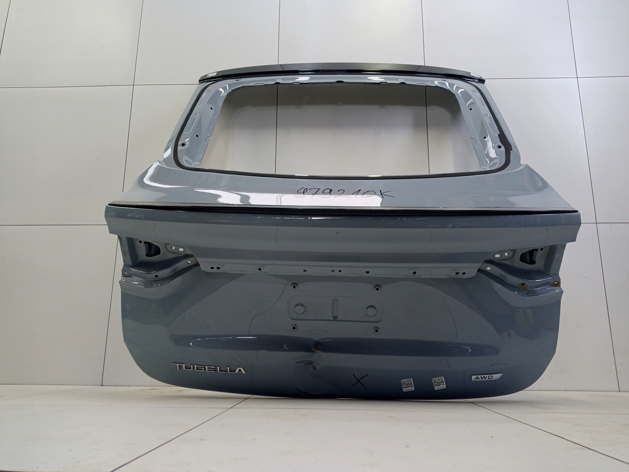 Крышка багажника Geely Tugella Restail