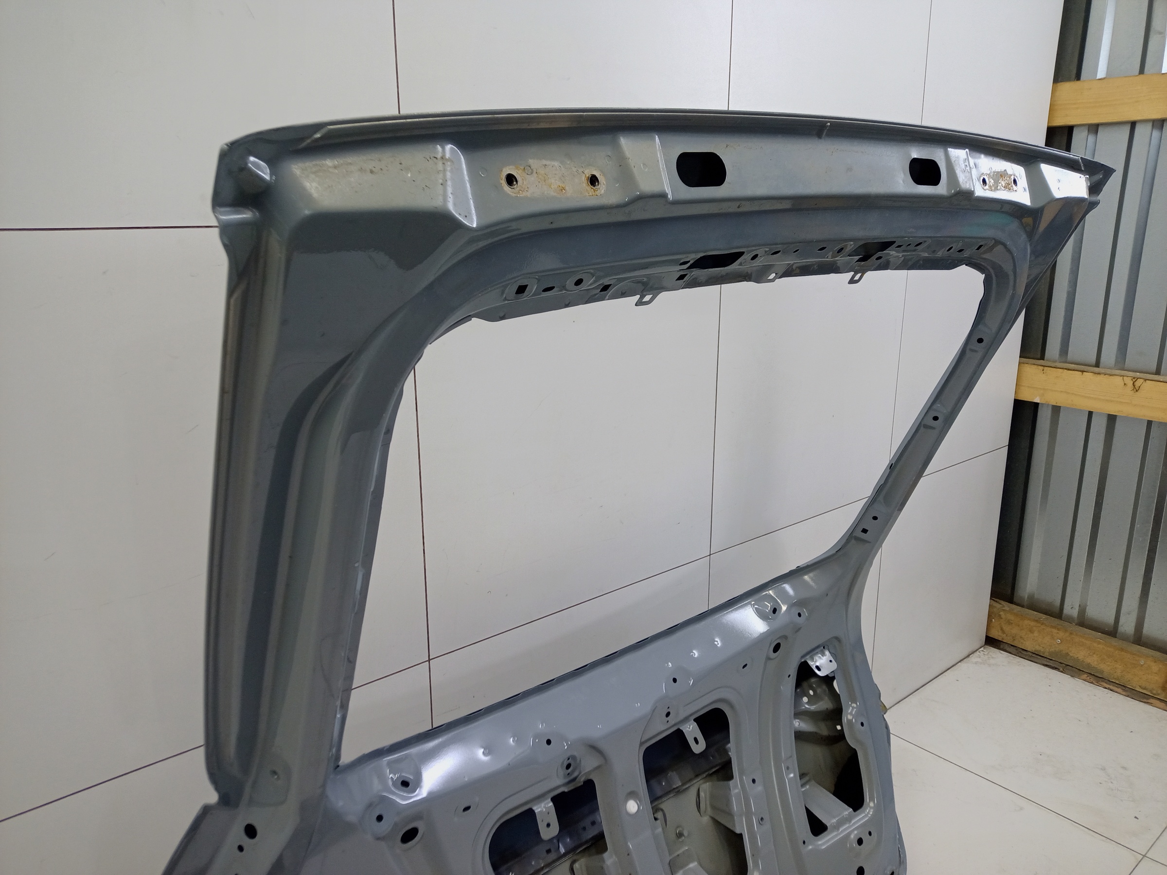 Крышка багажника Geely Tugella Restail