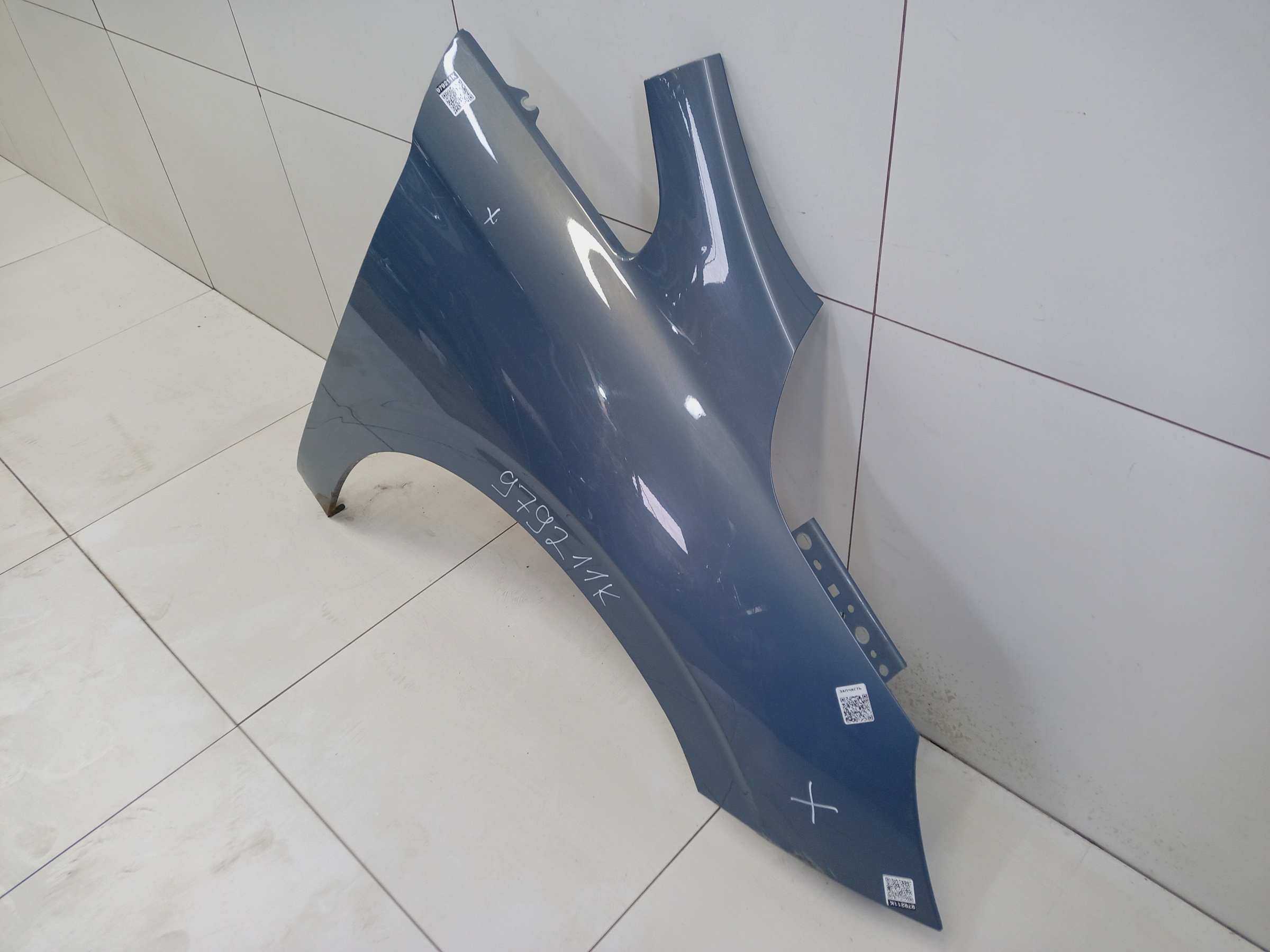 Крыло переднее правое Voyah Dream