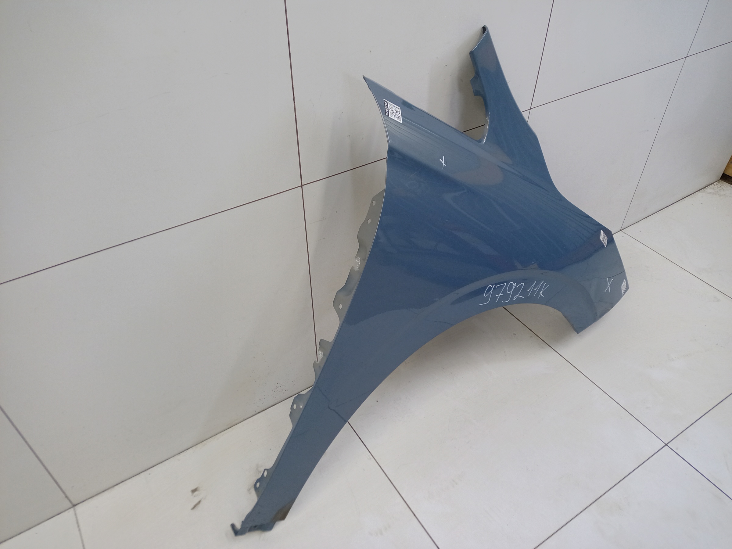 Крыло переднее правое Voyah Dream