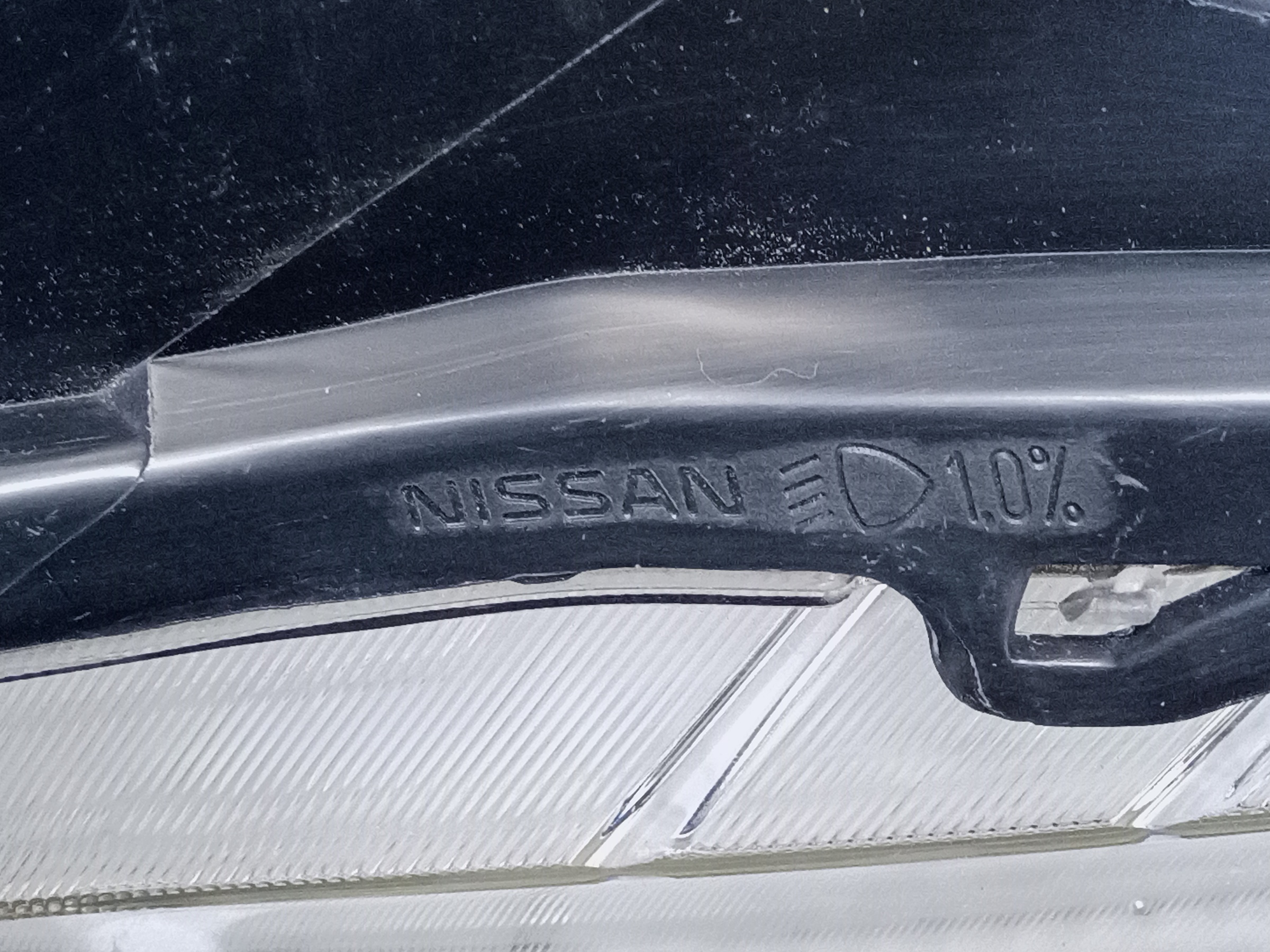 Фара передняя левая Nissan Murano Z52 LED