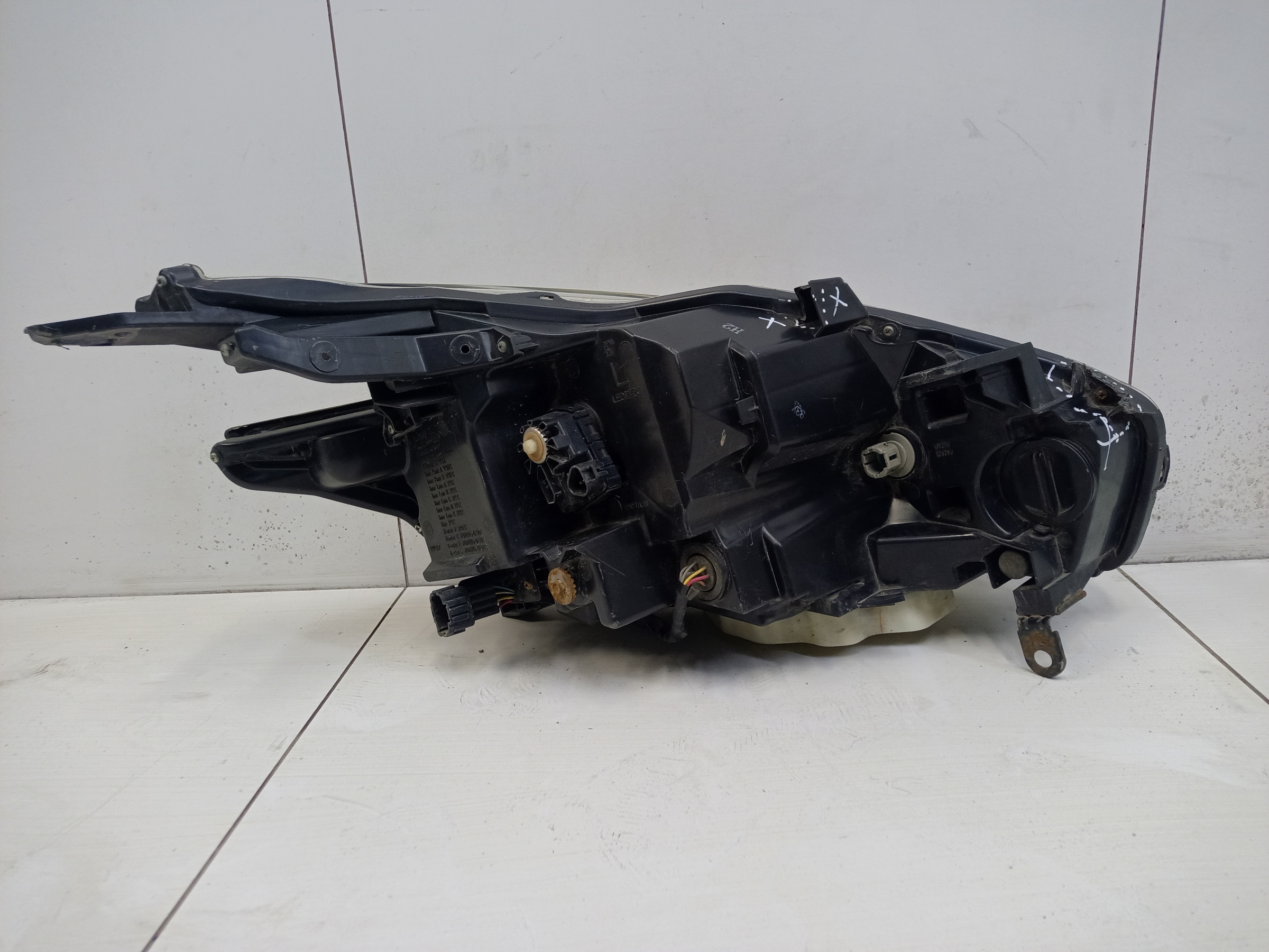 Фара передняя левая Nissan Murano Z52 LED