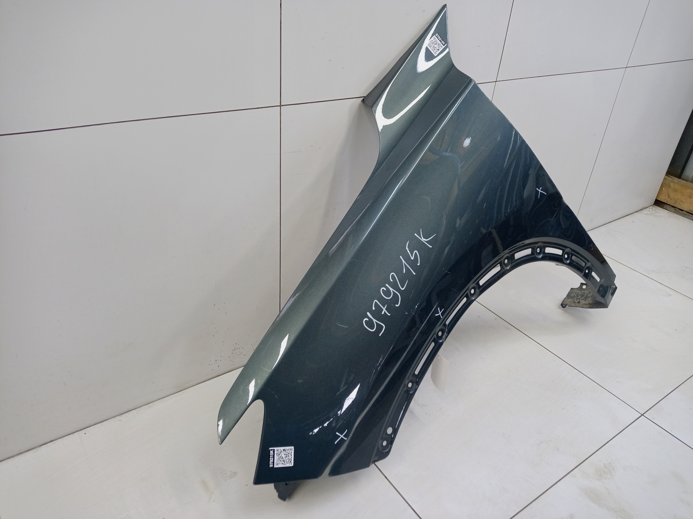 Крыло переднее левое Tenet T8