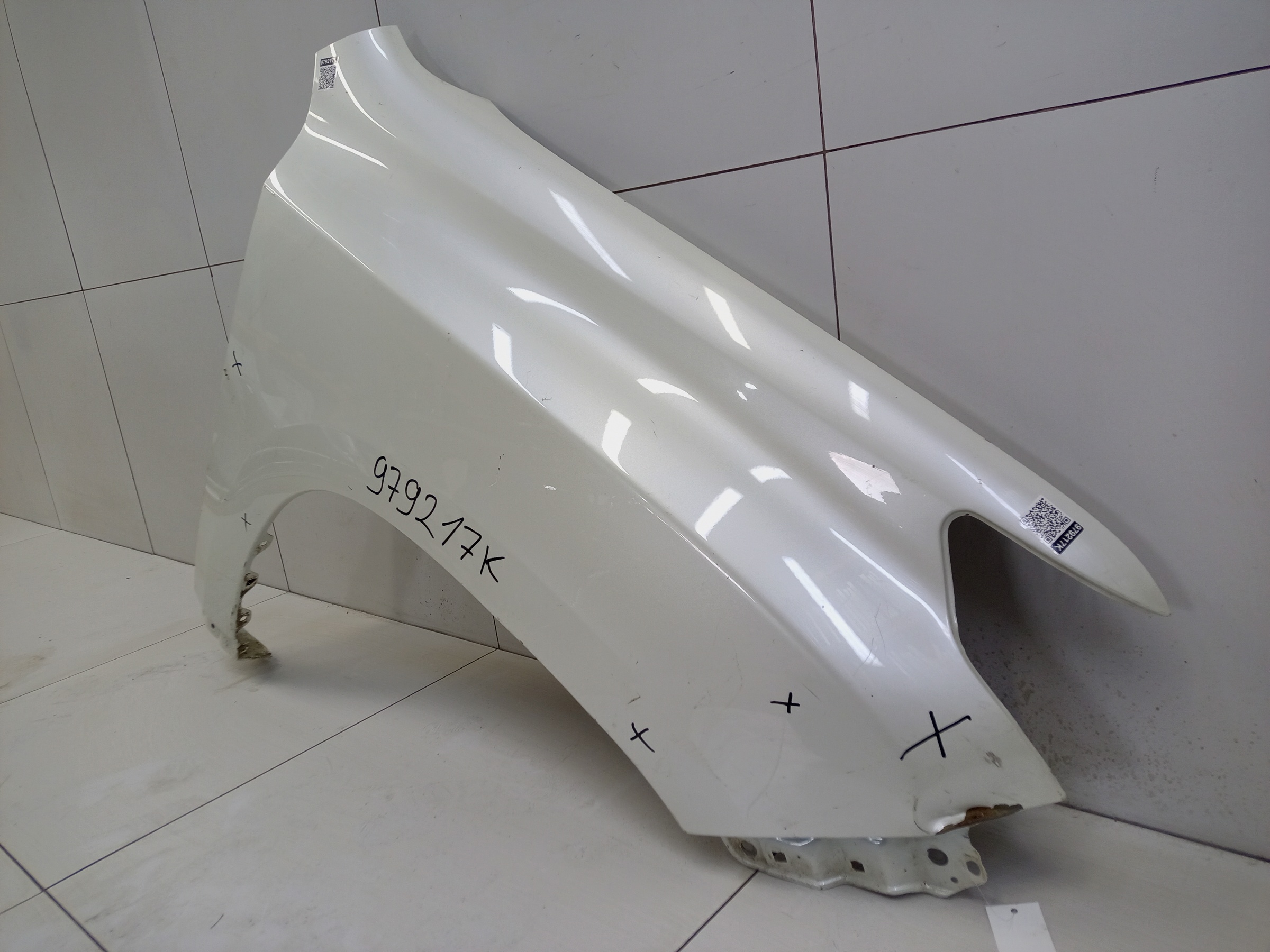 Крыло переднее правое Toyota Land Cruiser Prado 150