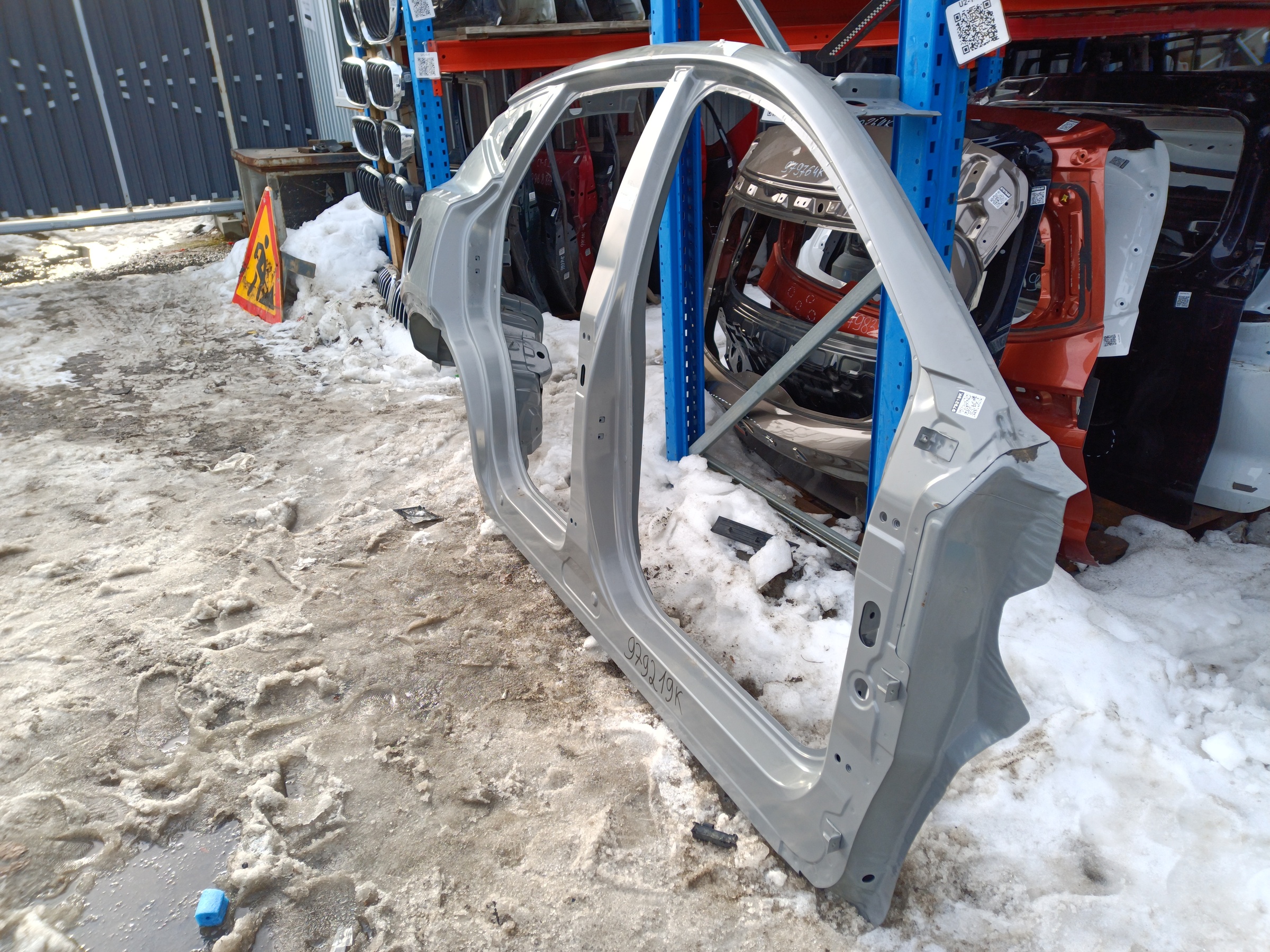 Панель кузова боковая правая Jetour Dashing