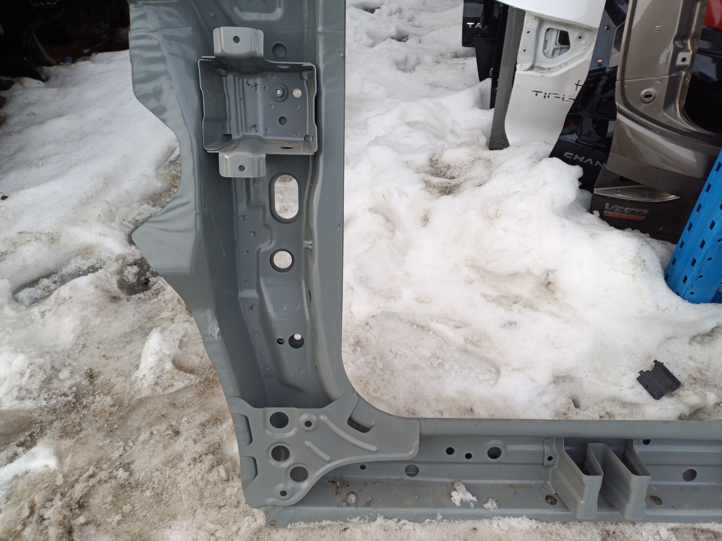 Панель кузова боковая правая Jetour Dashing