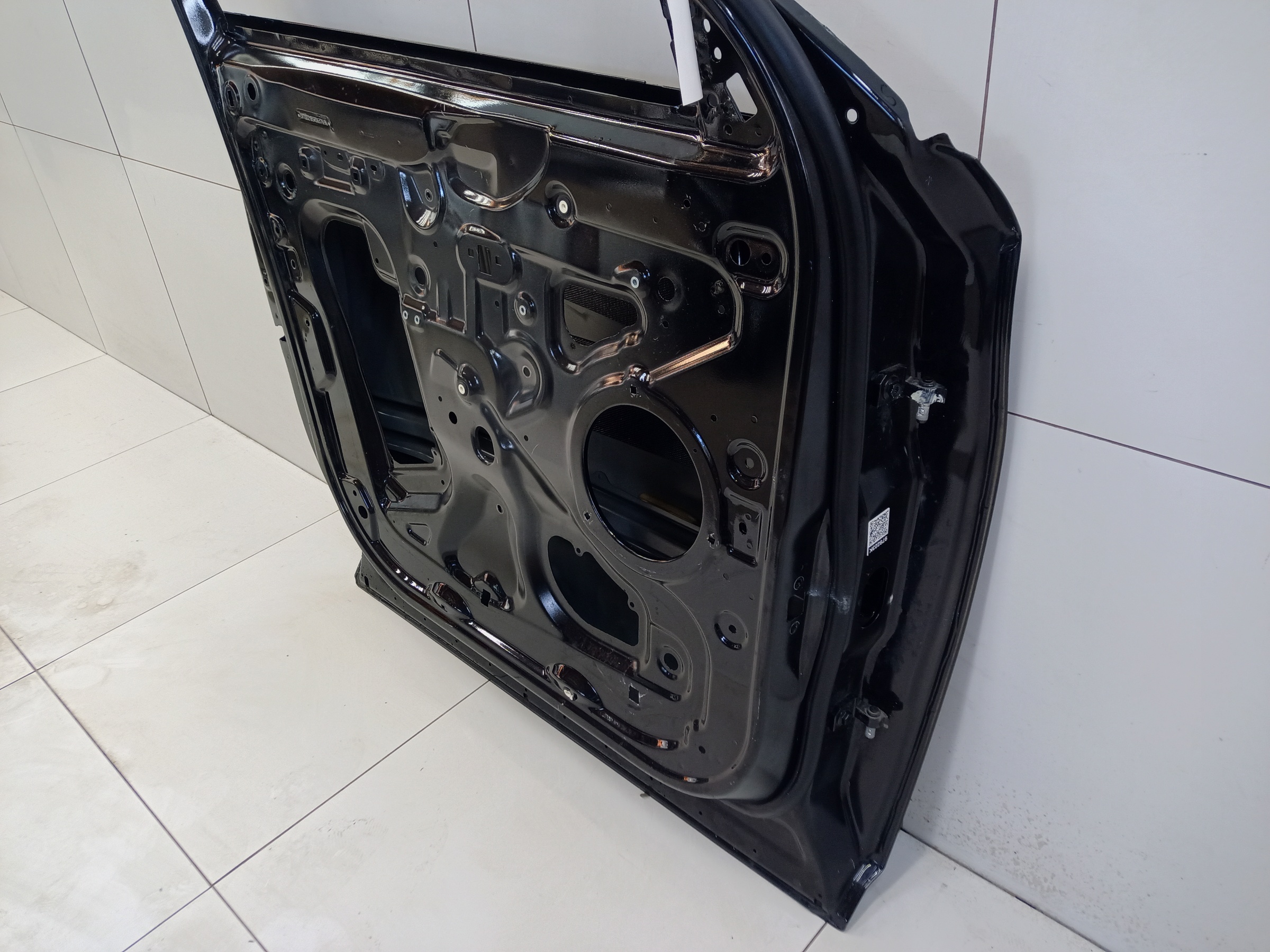 Дверь передняя левая Exeed TXL