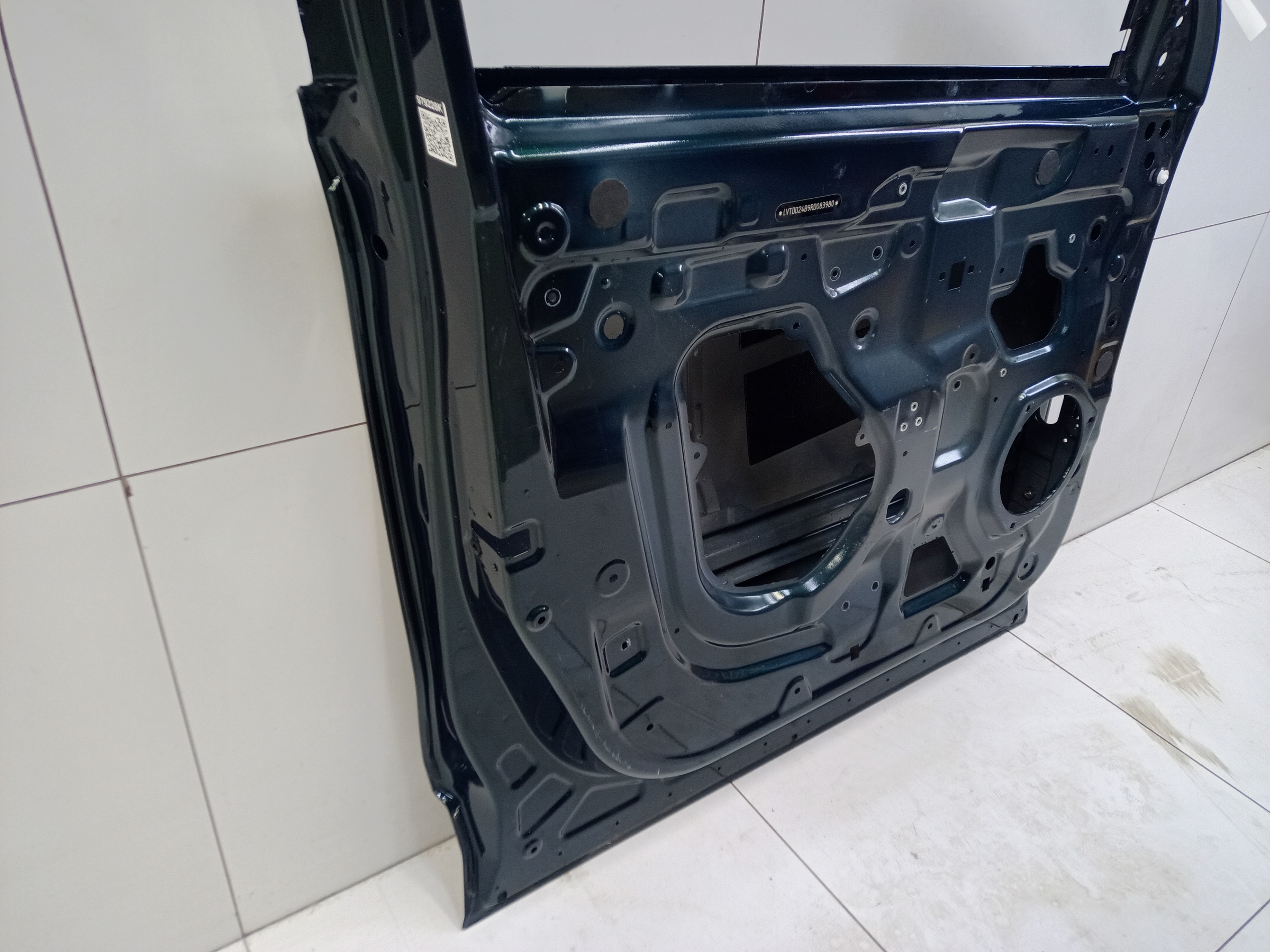 Дверь передняя левая Exeed VX