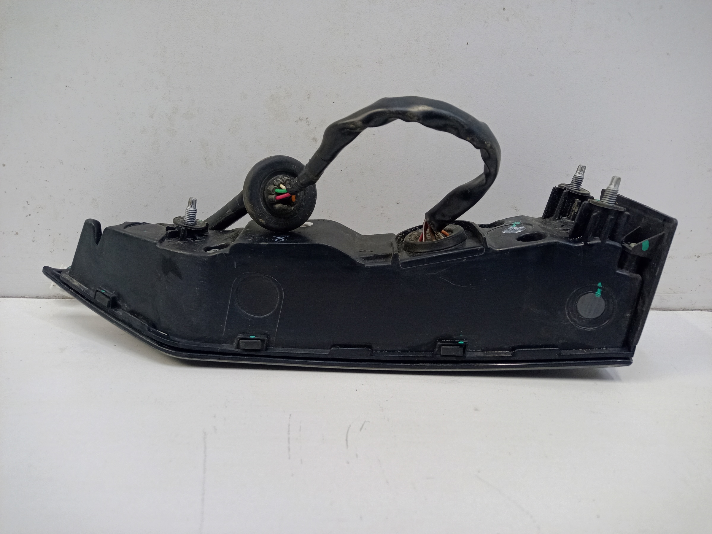 Фонарь задний левый внутренний Jetour Dashing