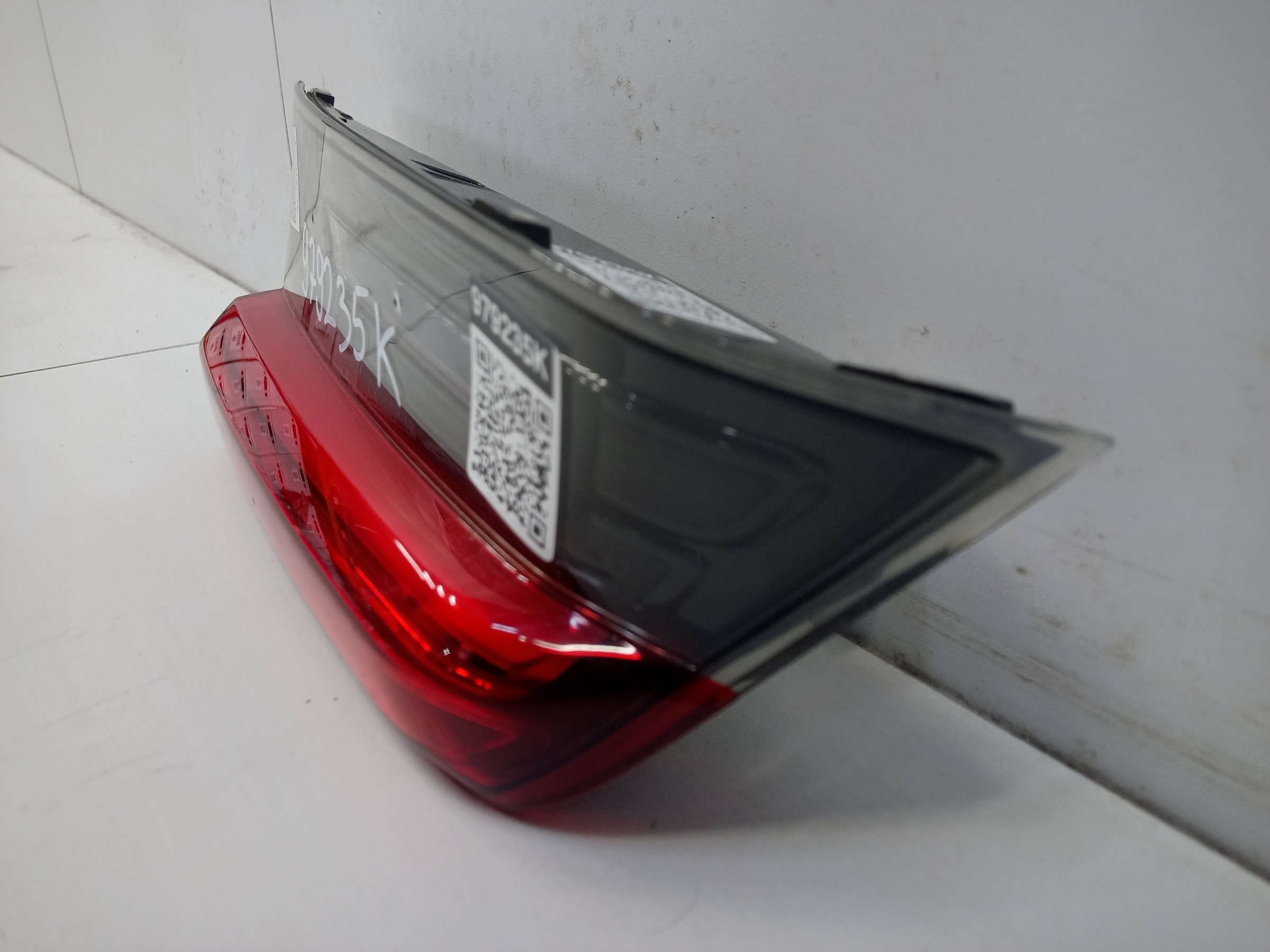 Фонарь задний левый внутренний BMW 3er G20 LED