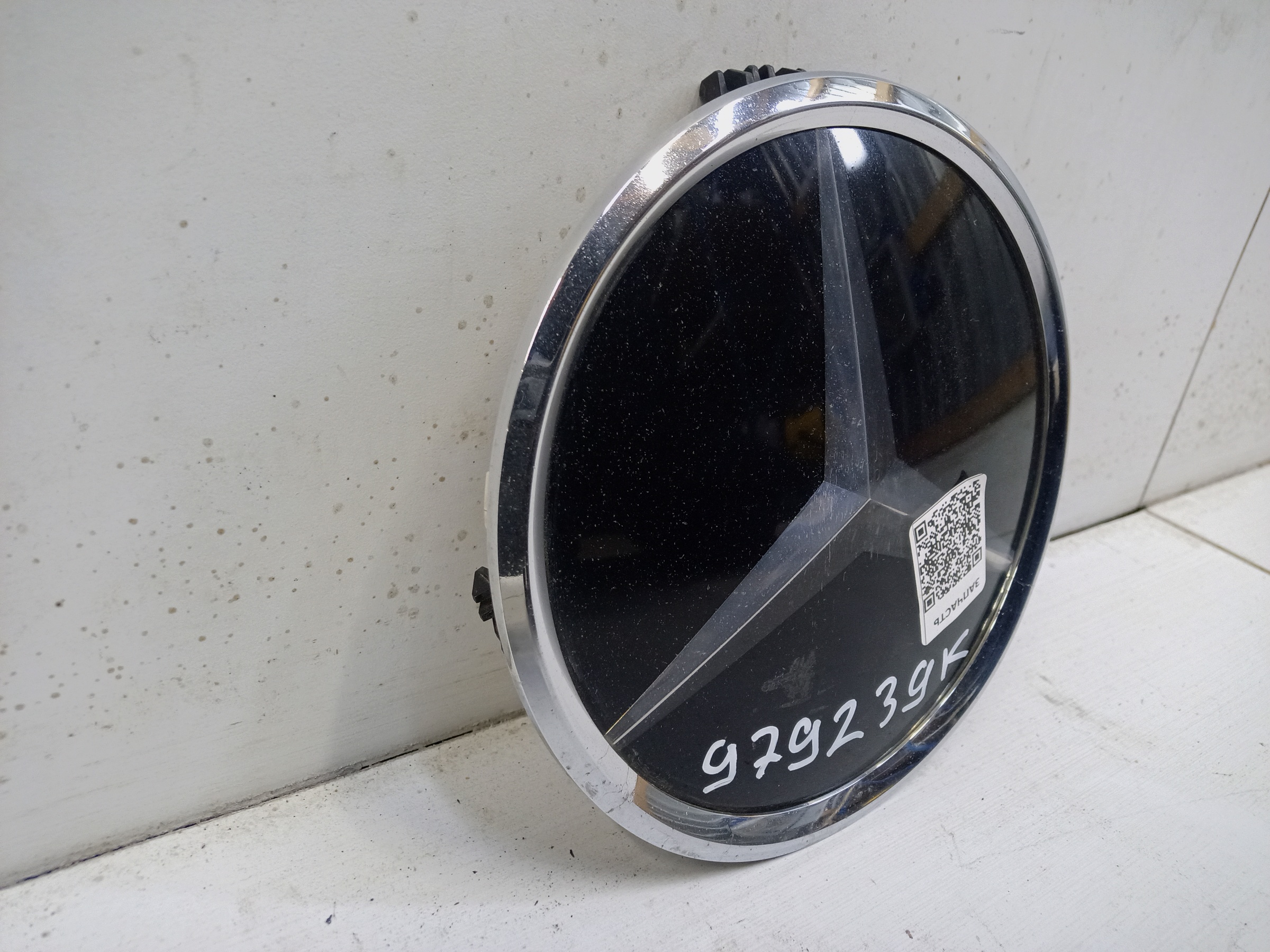 Эмблема решетки радиатора Mercedes Benz E-Klasse W212