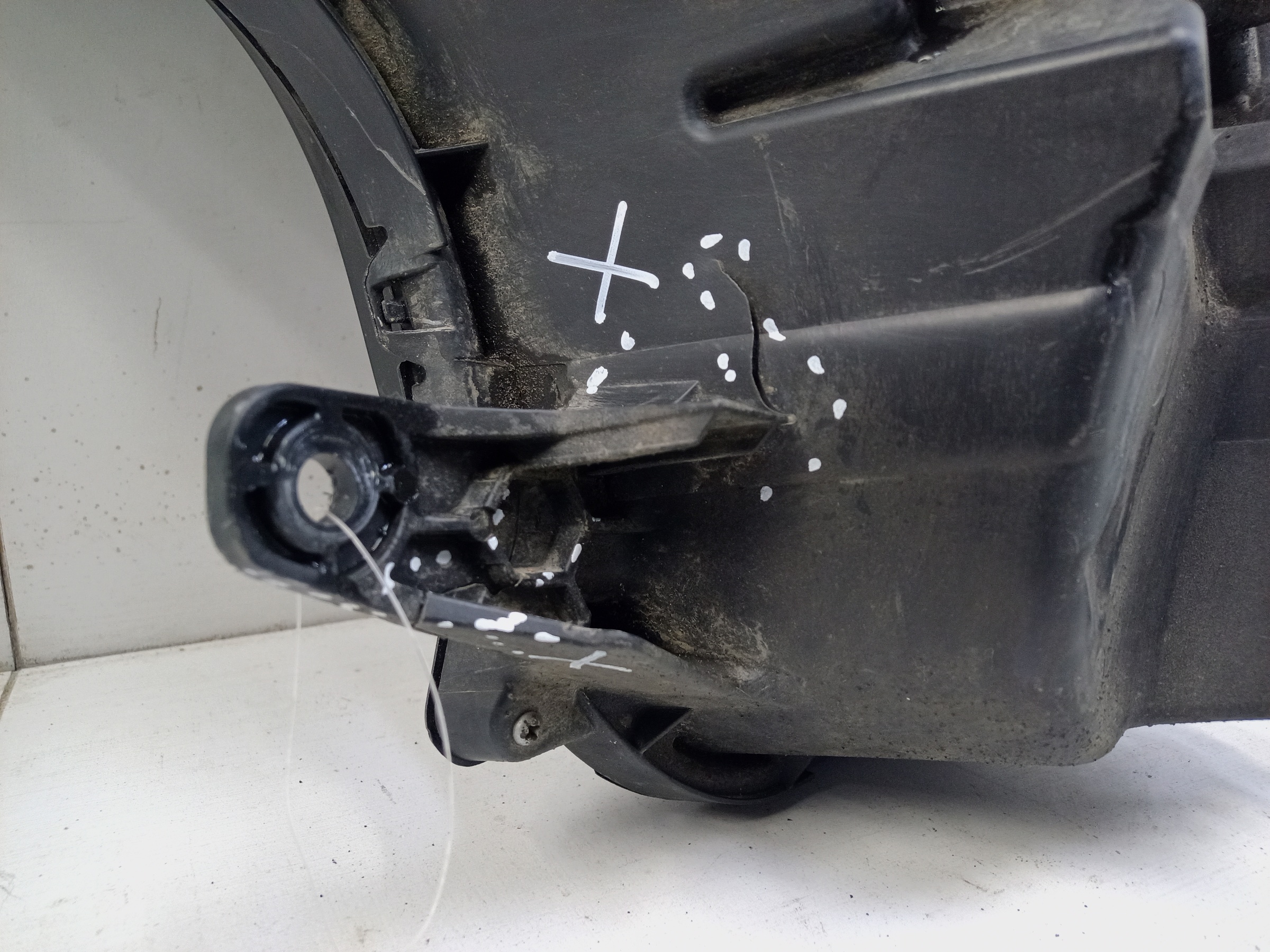 Фара передняя правая GAC GS8 2 LED