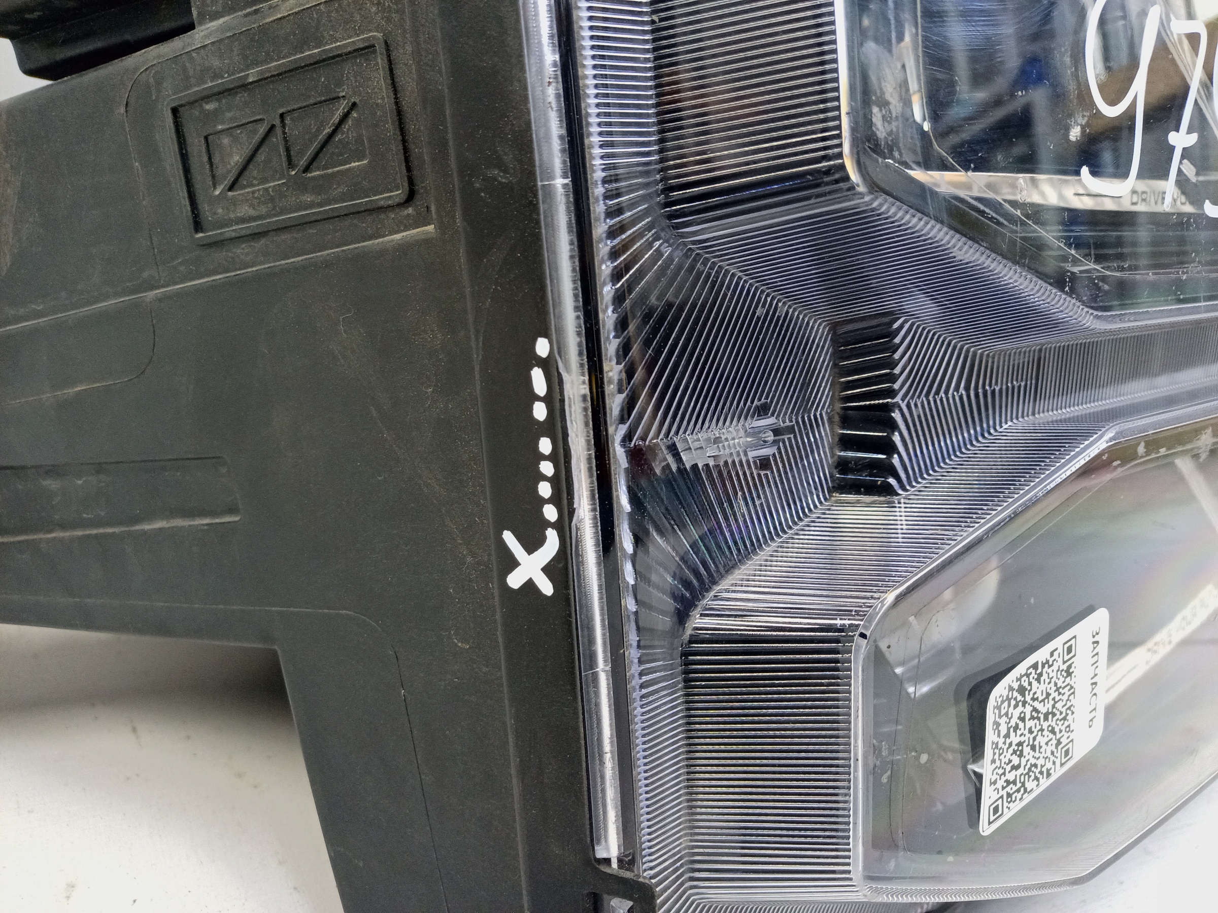 Фара передняя правая Jetour Dashing LED