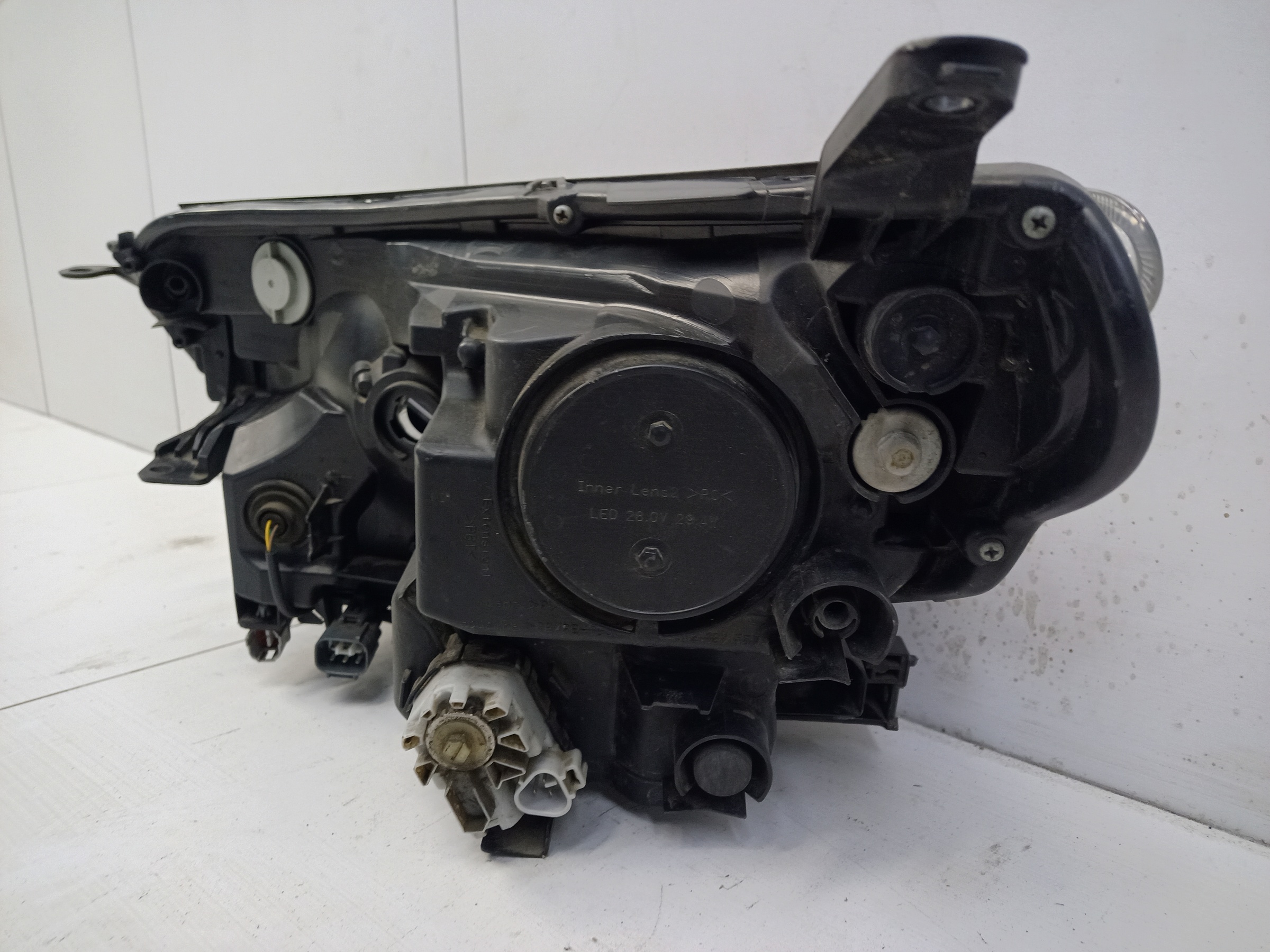 Фара передняя правая Toyota RAV4 CA40 Restail LED