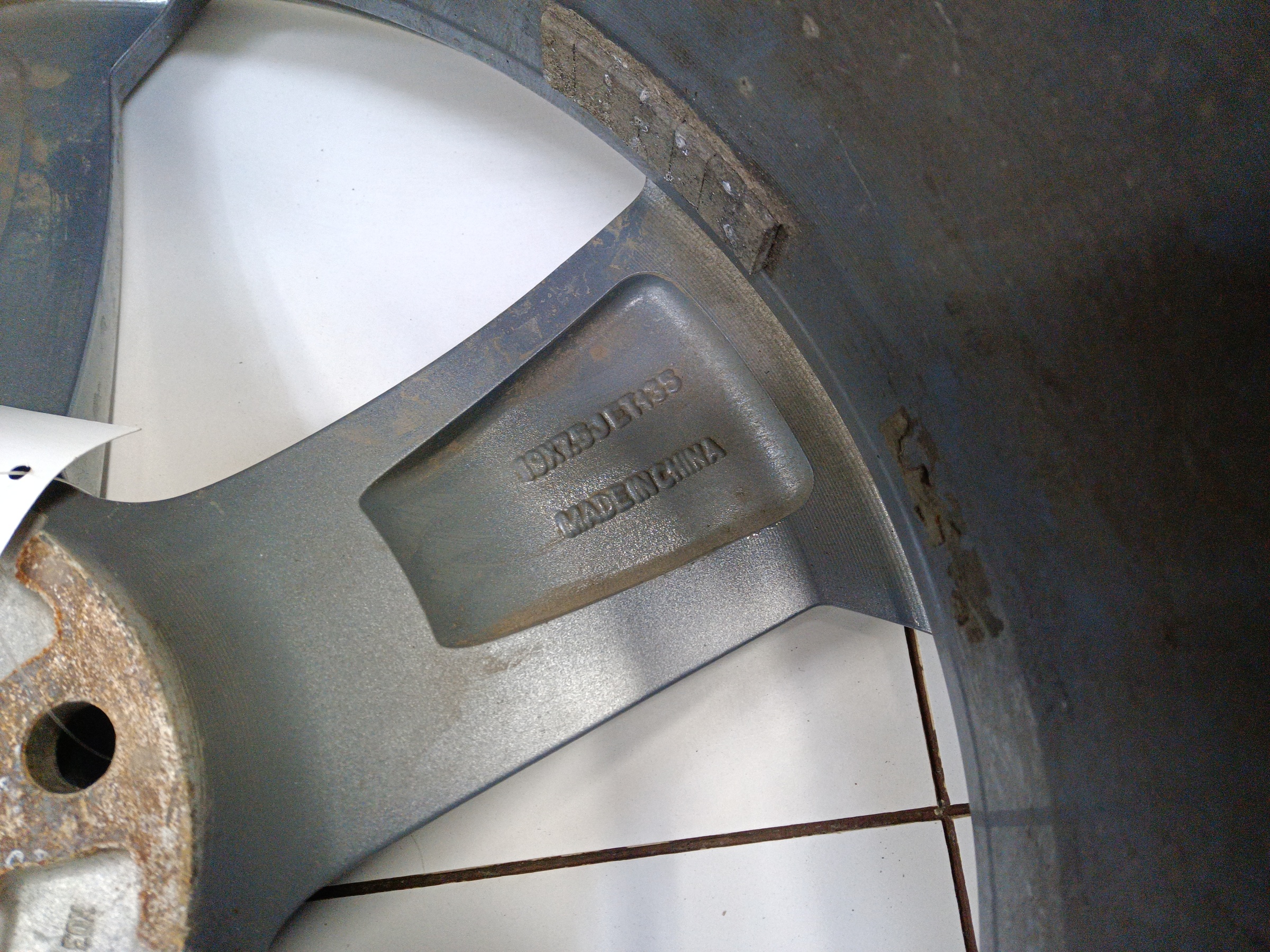 Диск колеса литой Geely Okavango Restail R19